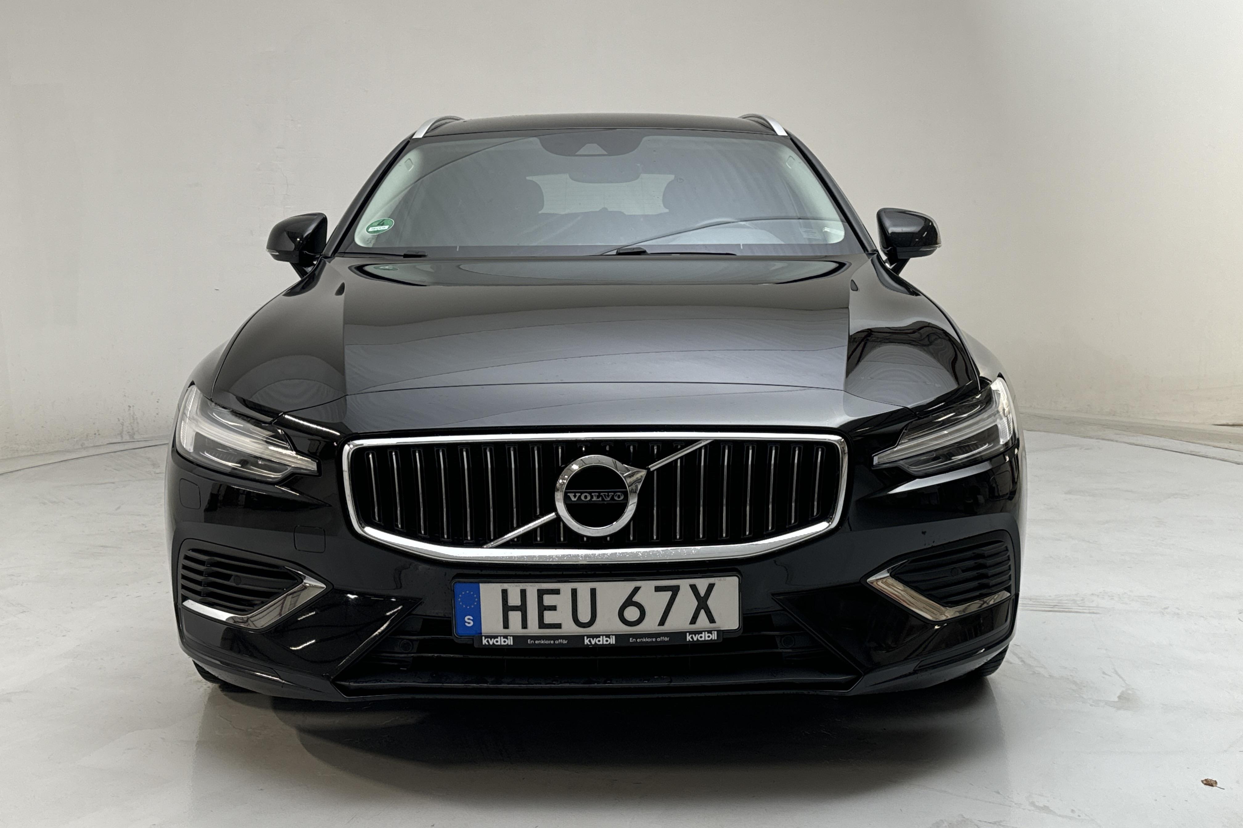 Volvo V60 T6 AWD Twin Engine (340hk) - 74 970 km - Automaattinen - musta - 2022