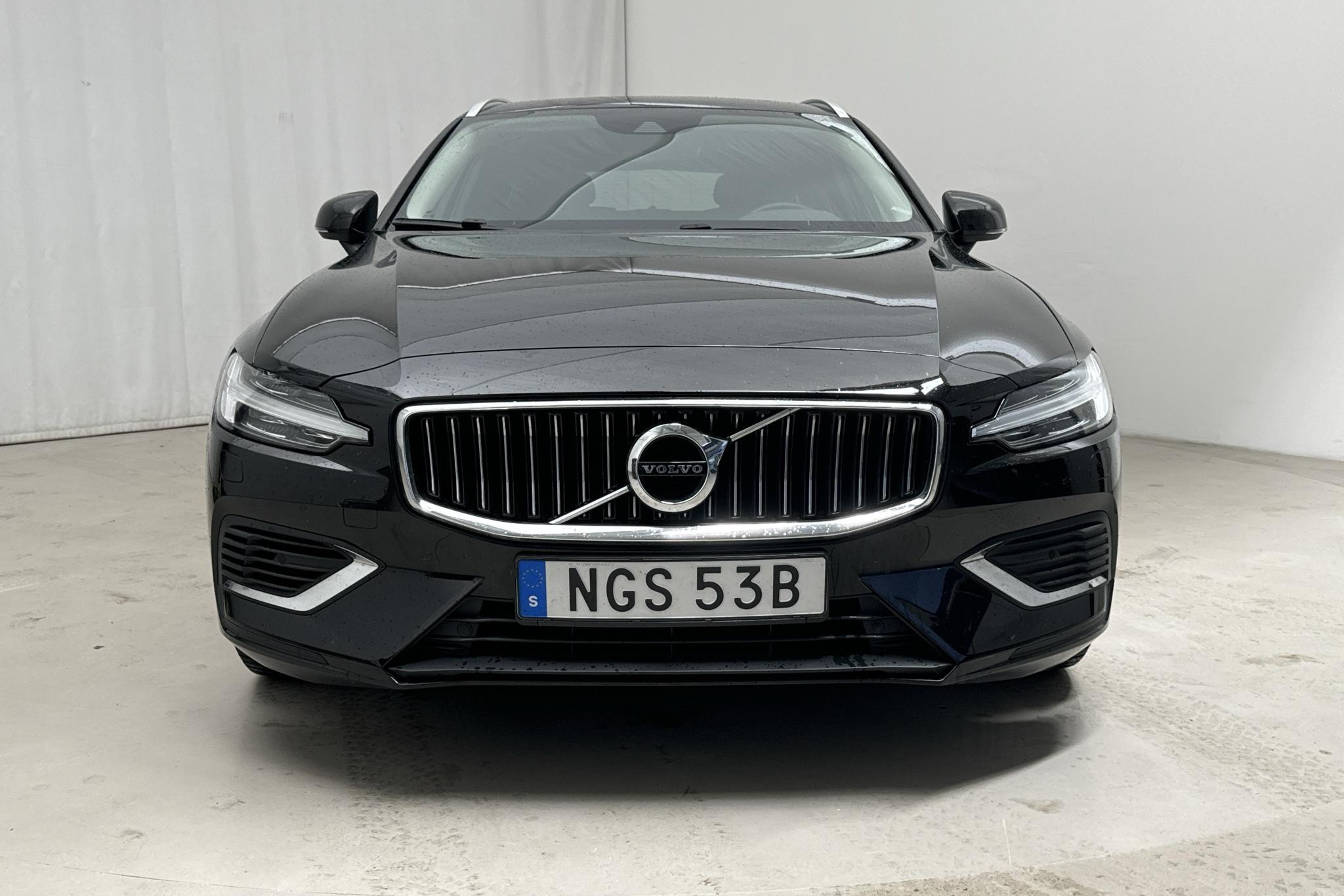 Volvo V60 T6 AWD Twin Engine (340hk) - 48 260 km - Automatyczna - czarny - 2022