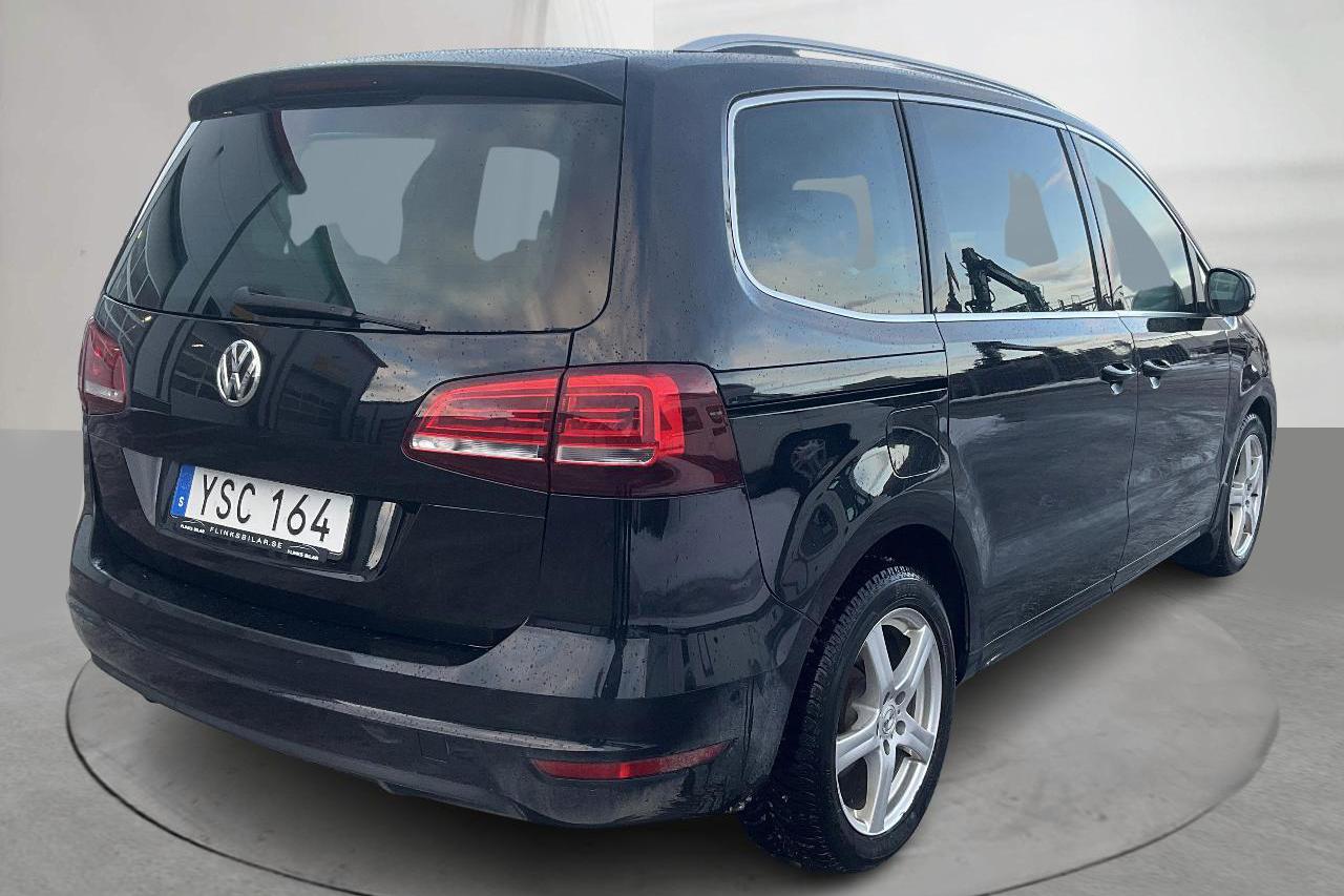 VW Sharan 2.0 TDI 4Motion (184hk) - 16 004 mil - Automat - svart - 2018