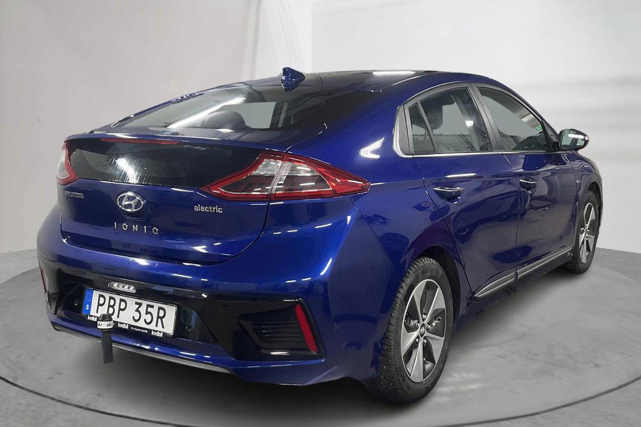 Hyundai IONIQ Electric (120hk) - 70 480 km - Automatic - 2019