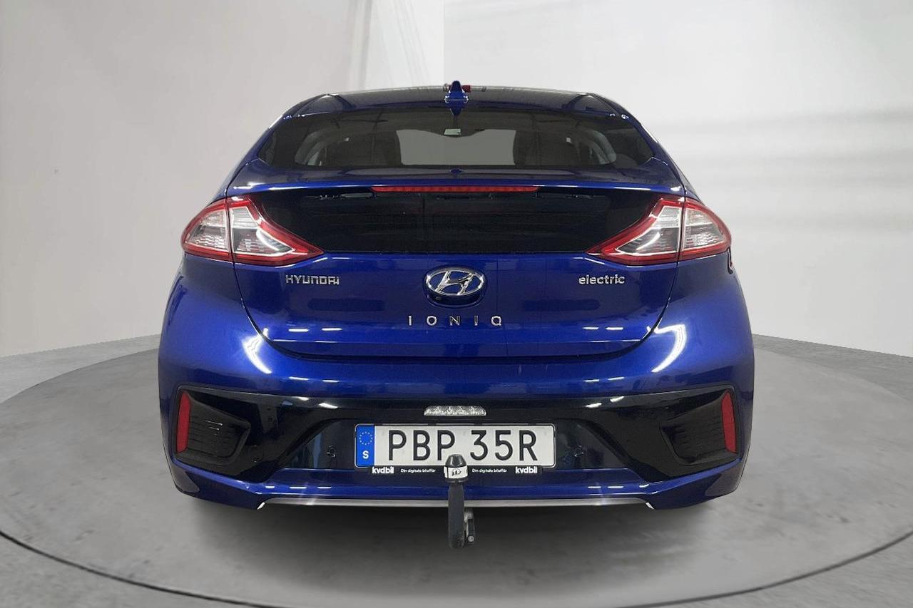 Hyundai IONIQ Electric (120hk) - 70 480 km - Automatic - 2019