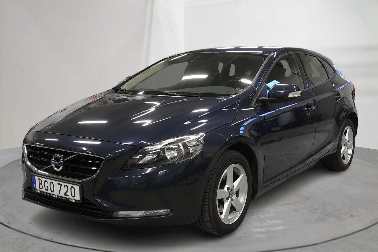 Volvo V40 T2 (120hk) - 106 710 km - Käsitsi - sinine - 2015