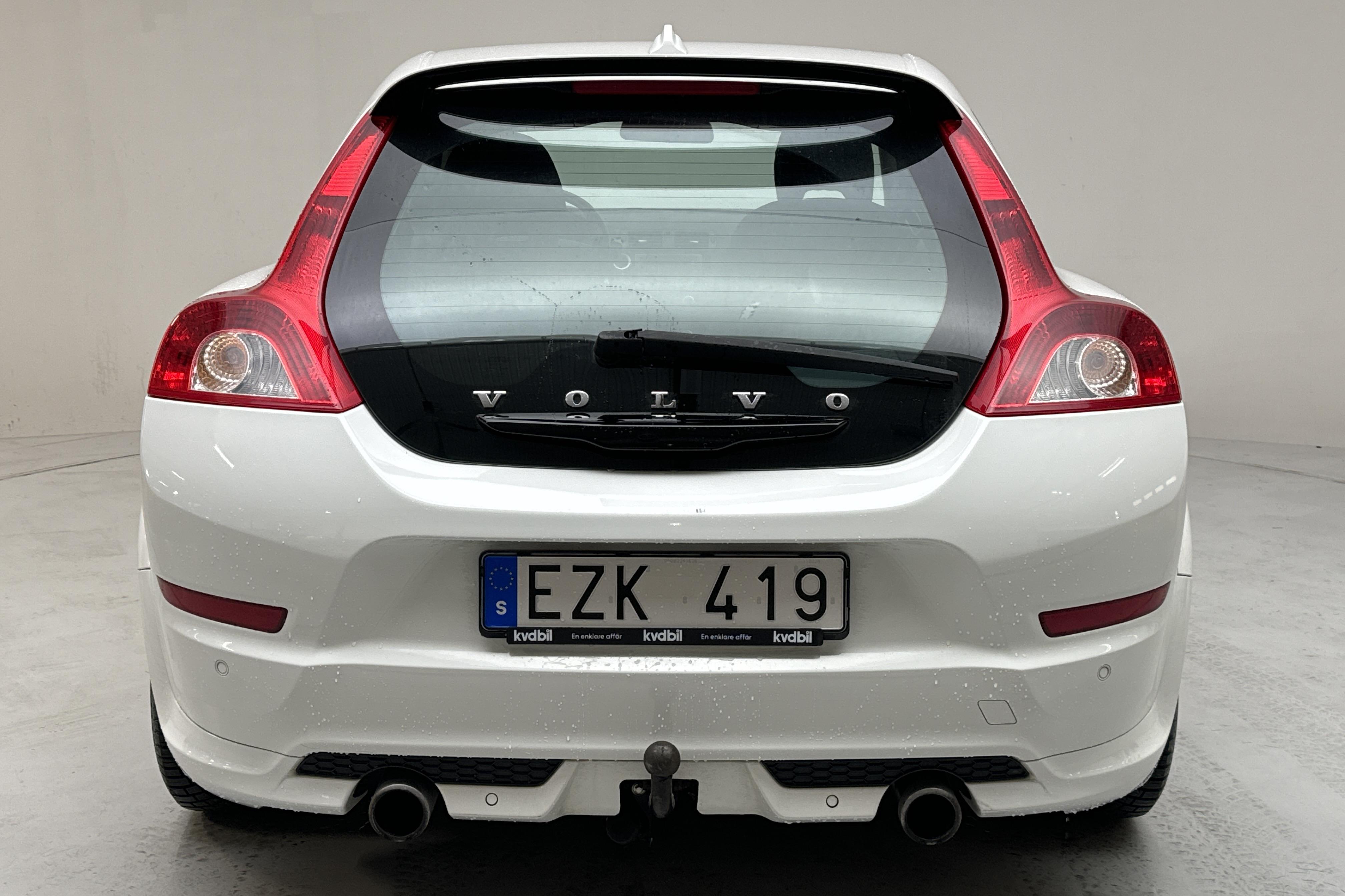 Volvo C30 D4 (177hk) - 190 900 km - Automaatne - valge - 2011