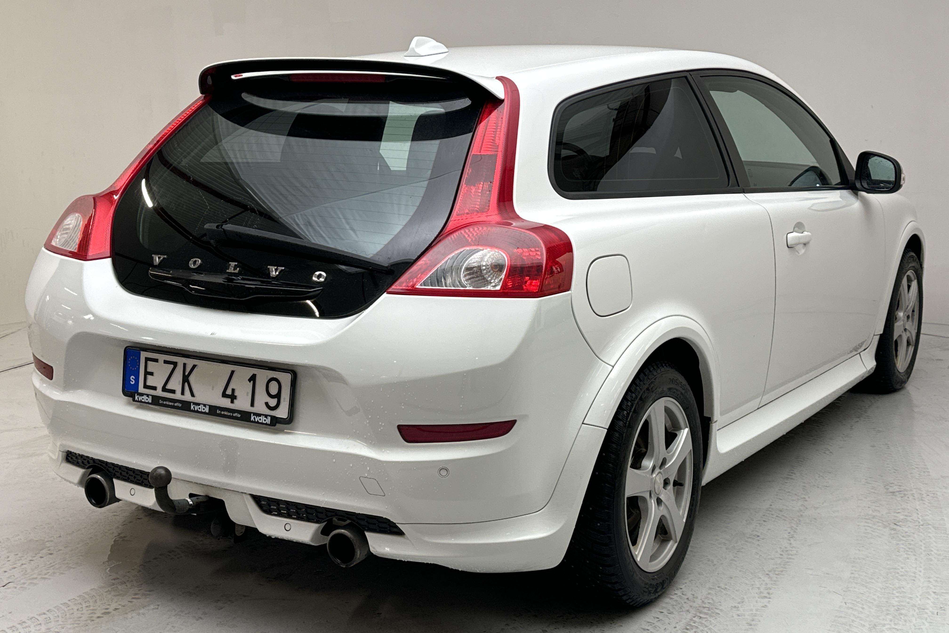 Volvo C30 D4 (177hk) - 190 900 km - Automaatne - valge - 2011