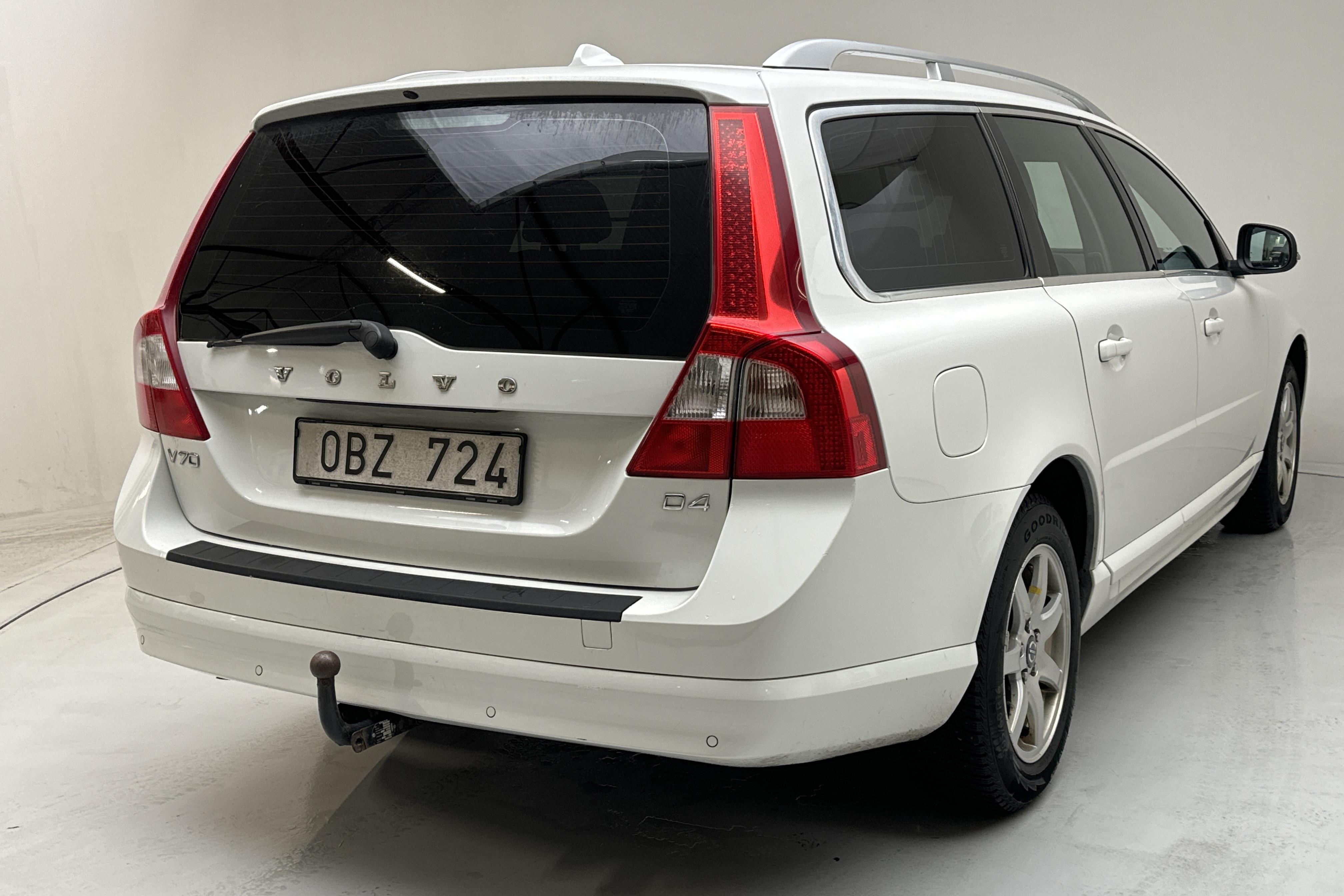 Volvo V70 II D4 (163hk) - 167 510 km - Automatyczna - biały - 2013