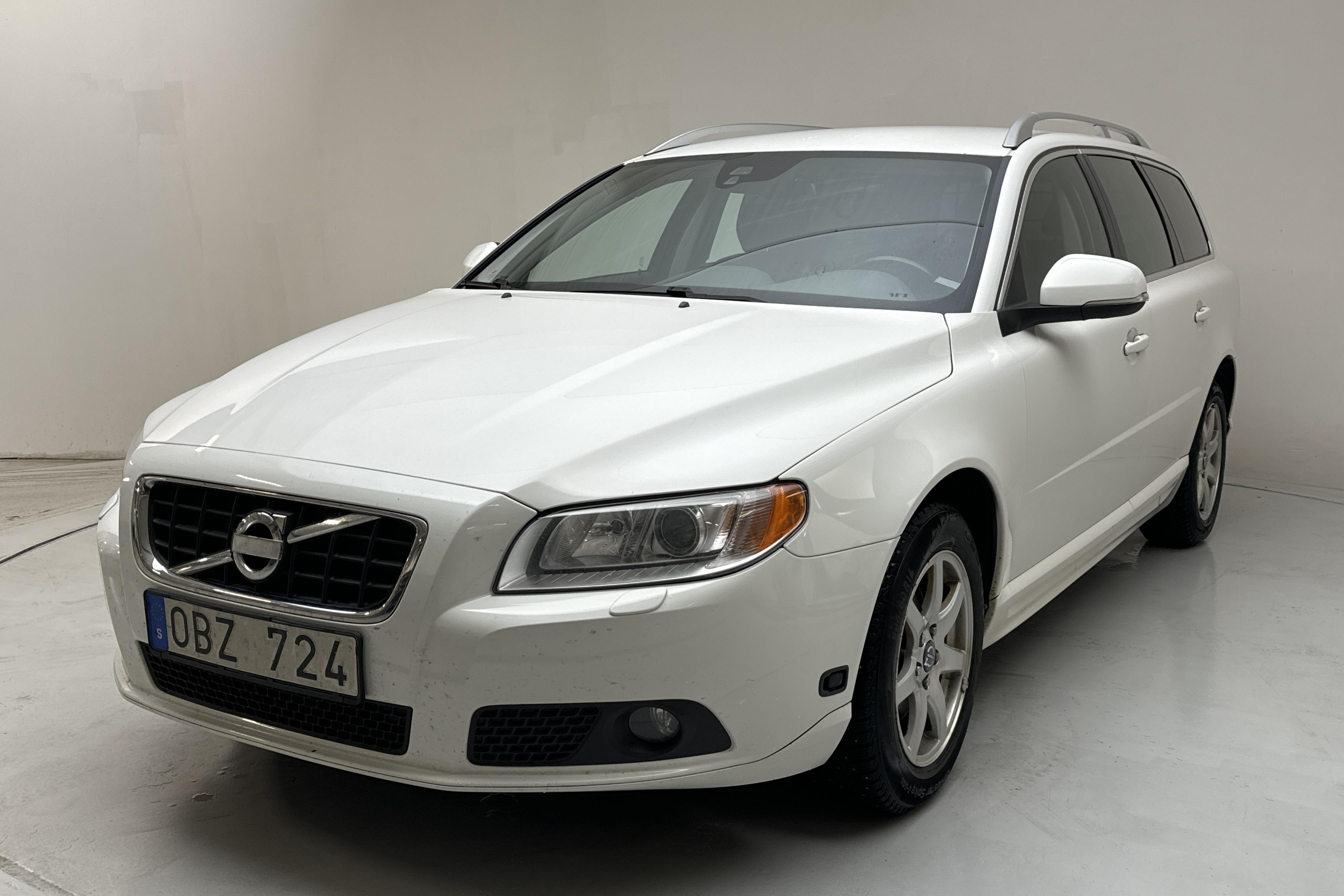 Volvo V70 II D4 (163hk) - 167 510 km - Automatyczna - biały - 2013