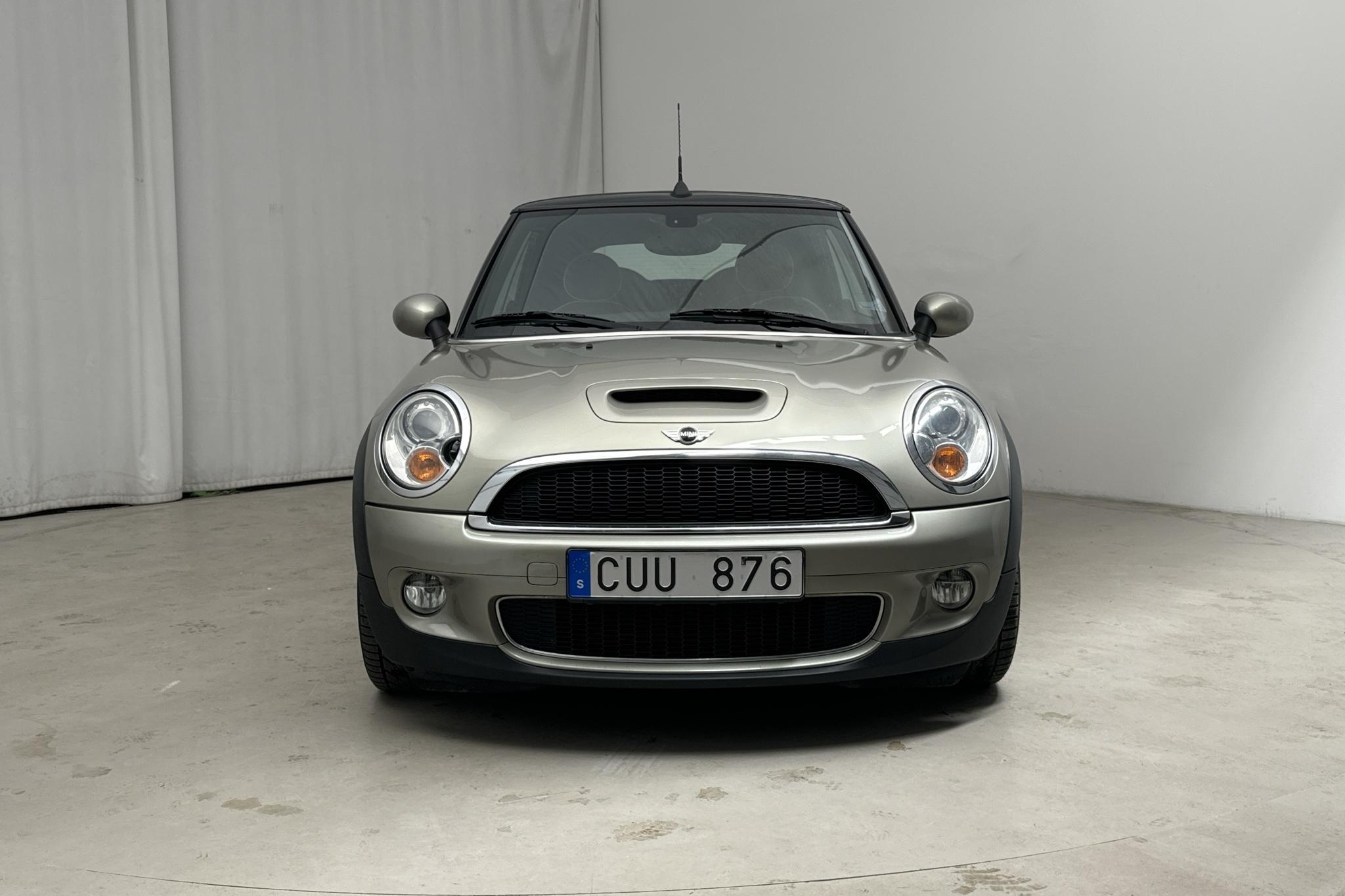 MINI Cooper 1.6 S Cabriolet (175hk) - 8 582 mil - Manuell - Light Green - 2009