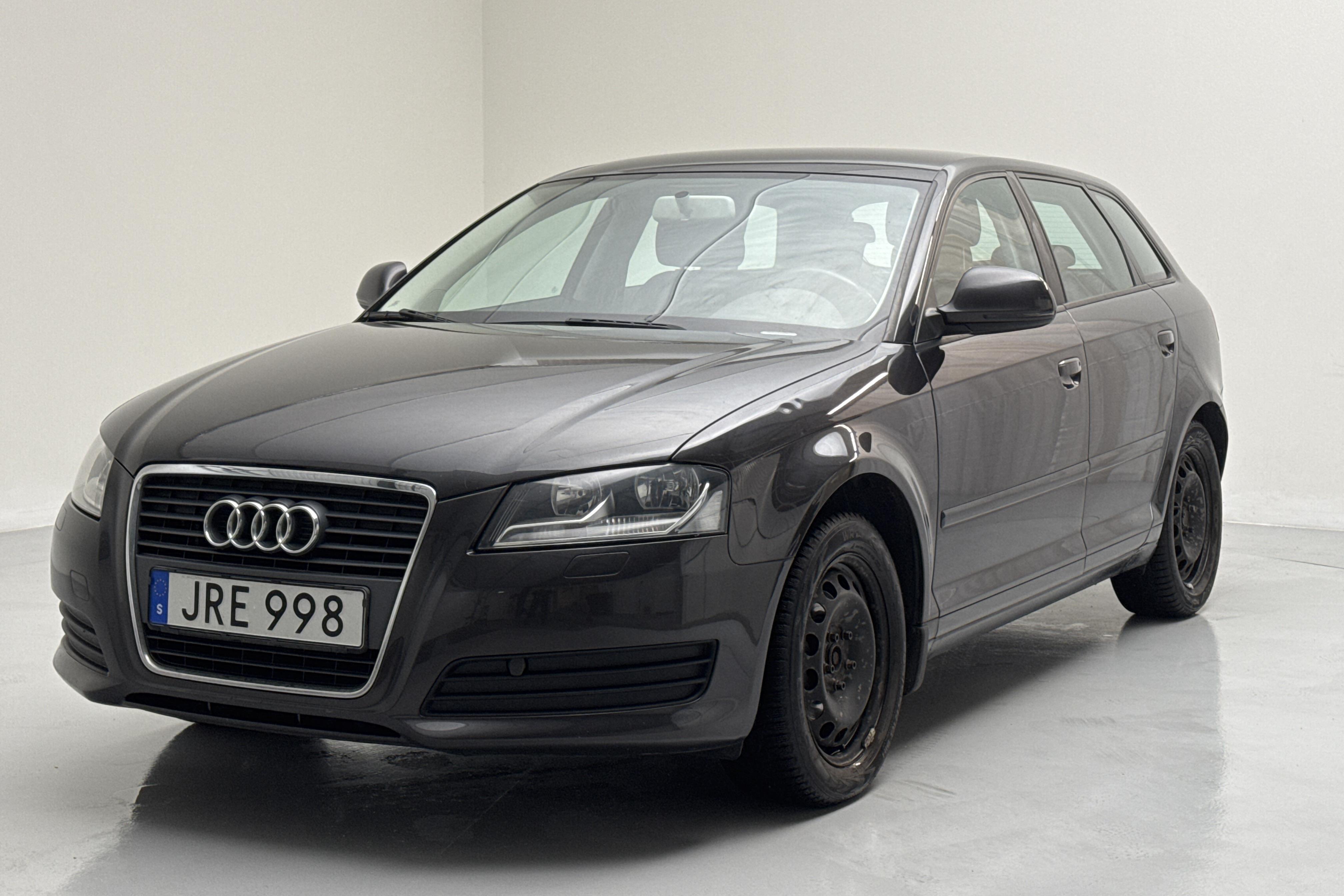 Audi A3 1.6 E85 Sportback (102hk) - 137 990 km - Manualna - szary - 2009