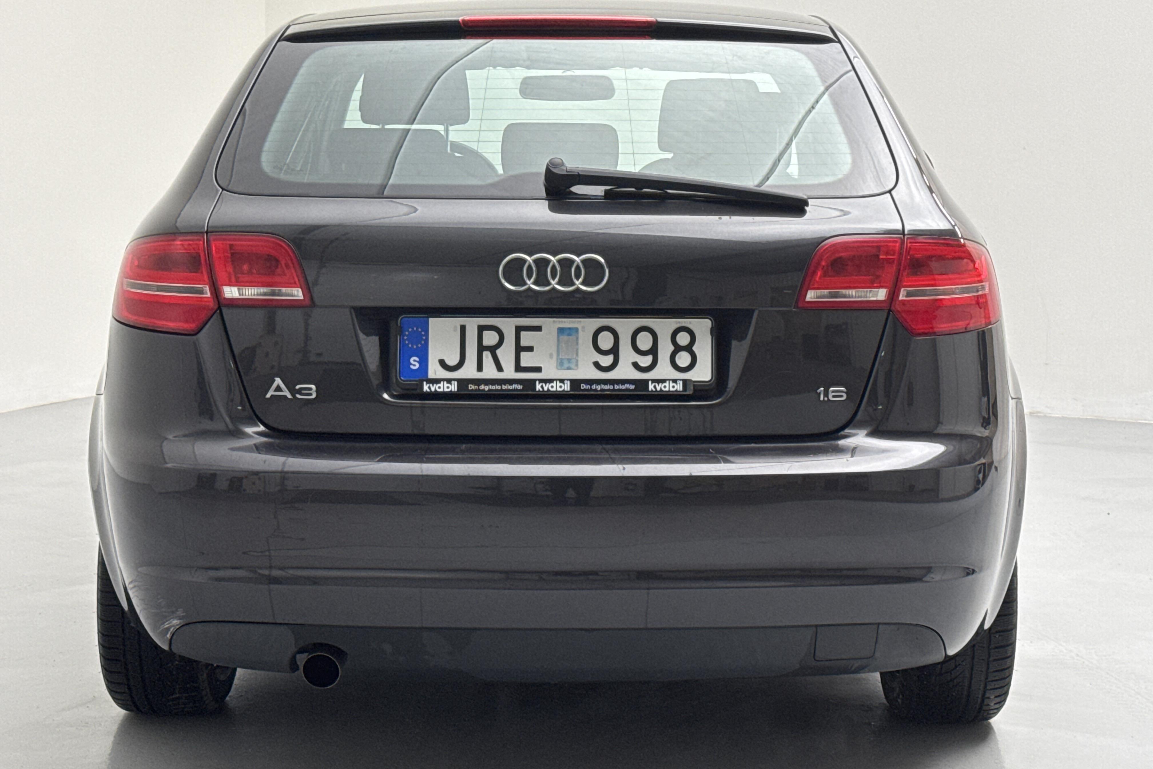 Audi A3 1.6 E85 Sportback (102hk) - 137 990 km - Manualna - szary - 2009