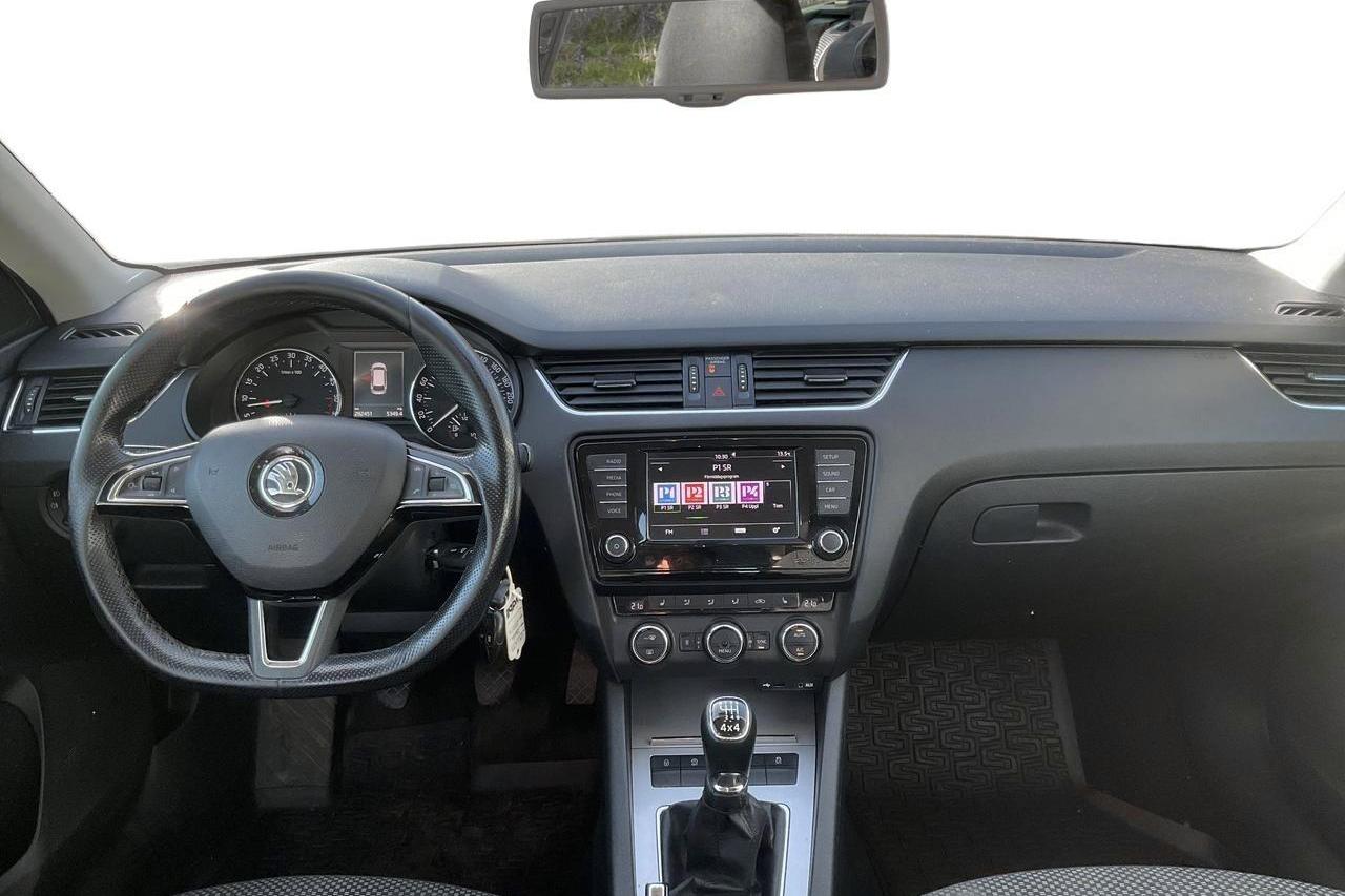 Skoda Octavia III 1.6 TDI Combi 4X4 (110hk) - 282 450 km - Manualna - biały - 2016