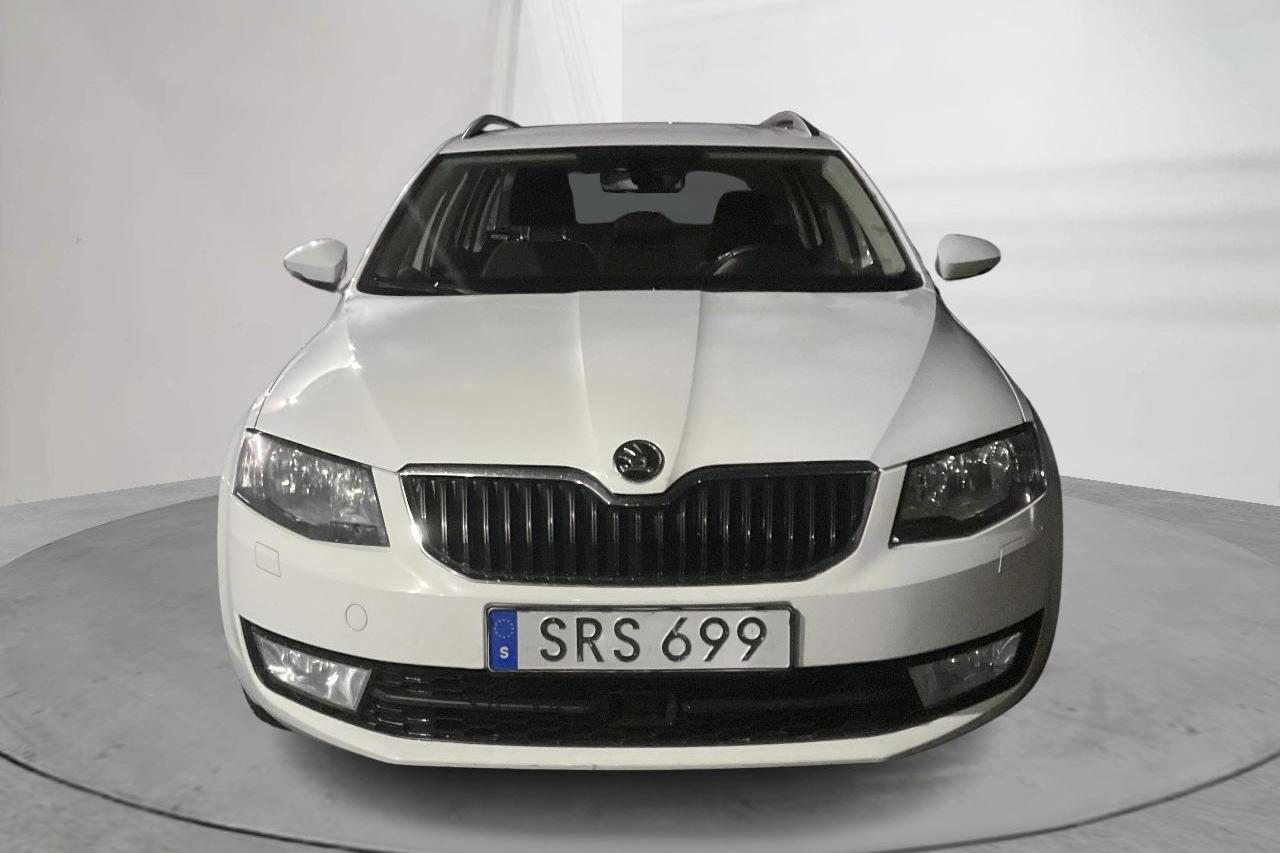 Skoda Octavia III 1.6 TDI Combi 4X4 (110hk) - 282 450 km - Manualna - biały - 2016