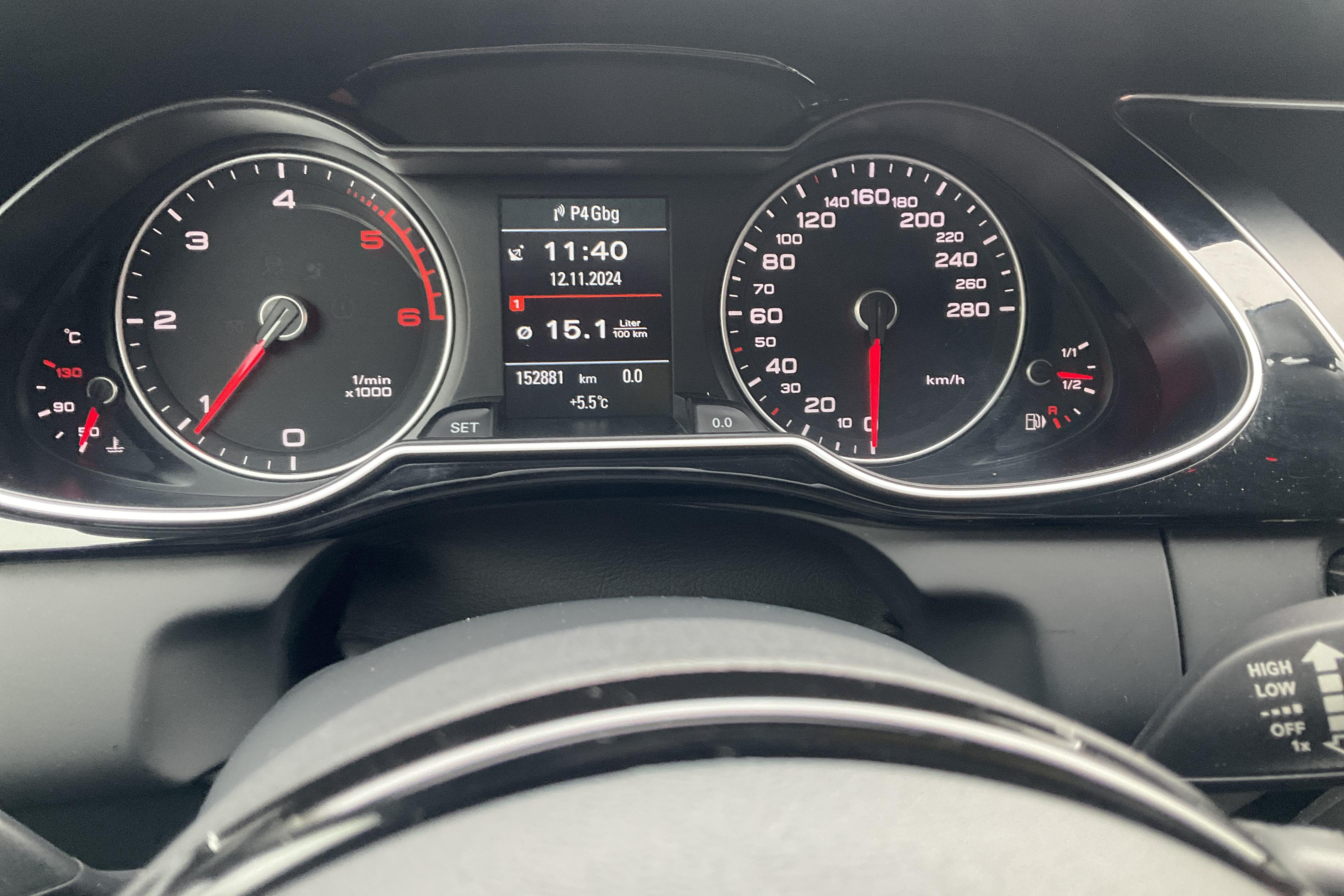 Audi A4 2.0 TDI Avant quattro (150hk) - 152 880 km - Manualna - biały - 2015