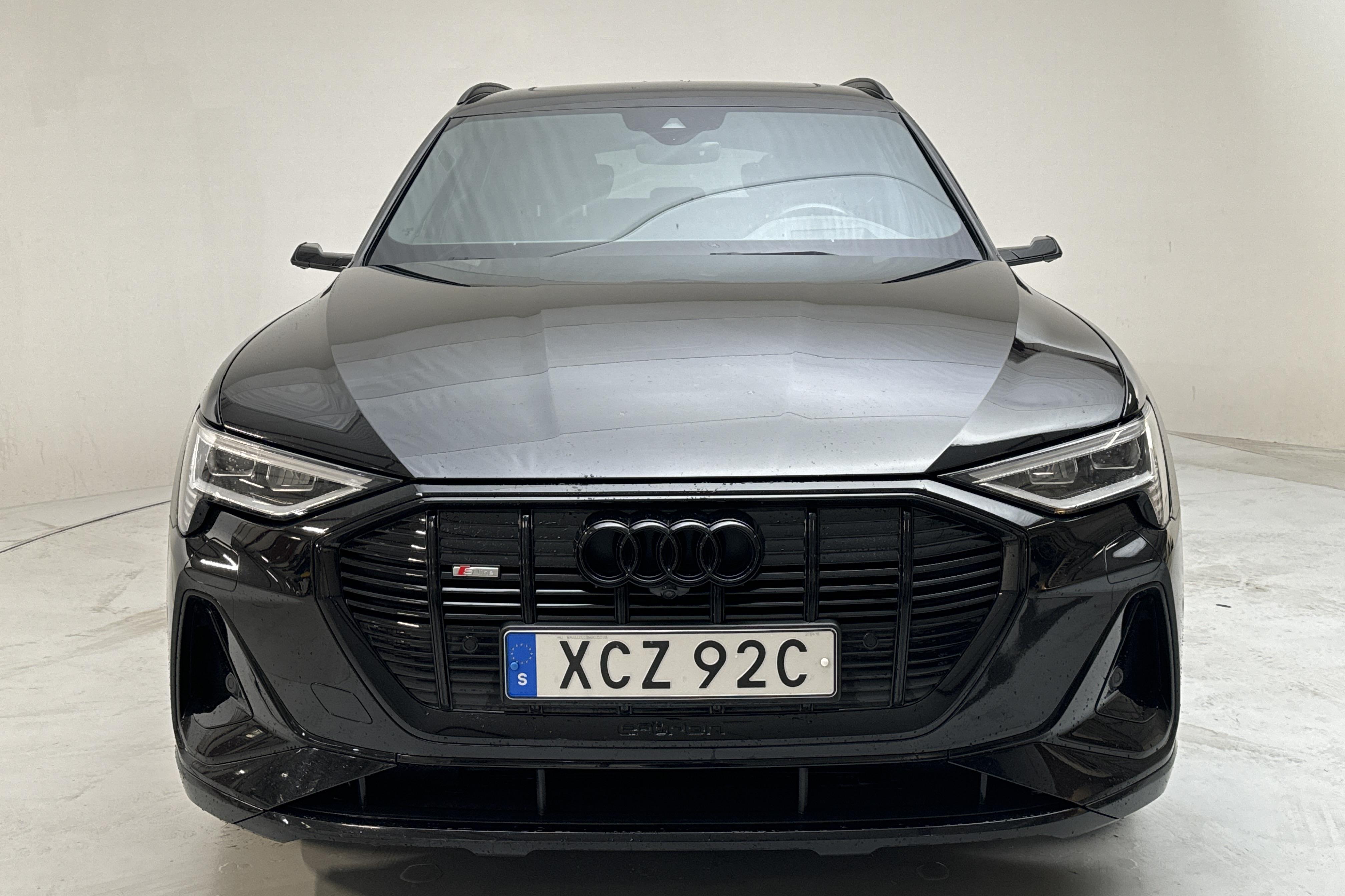 Audi e-tron 55 quattro 95 kWh (360hk) - 83 240 km - Automatic - black - 2021