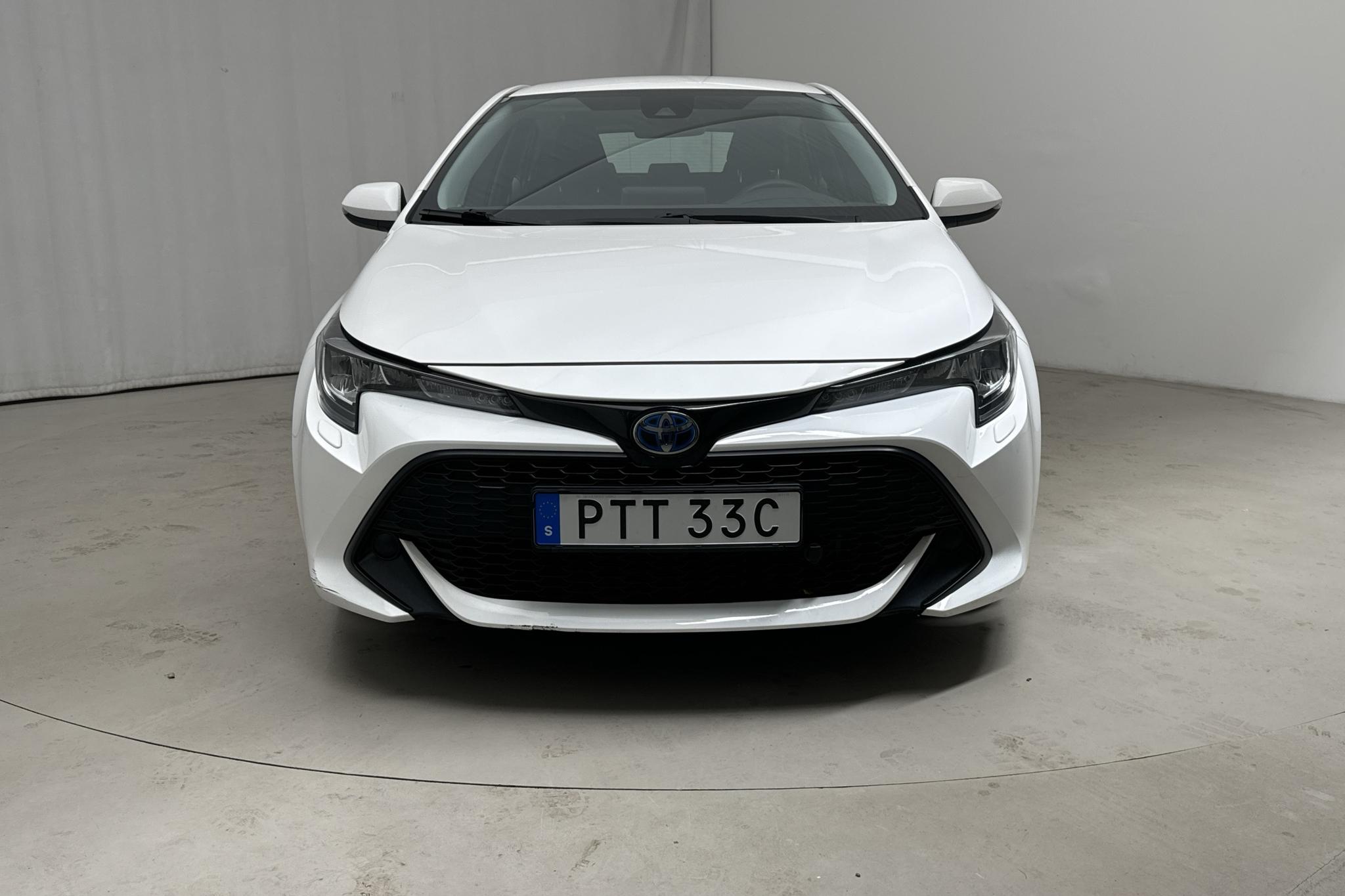 Toyota Corolla 1.8 Hybrid 5dr (122hk) - 30 890 km - Automatic - white - 2021