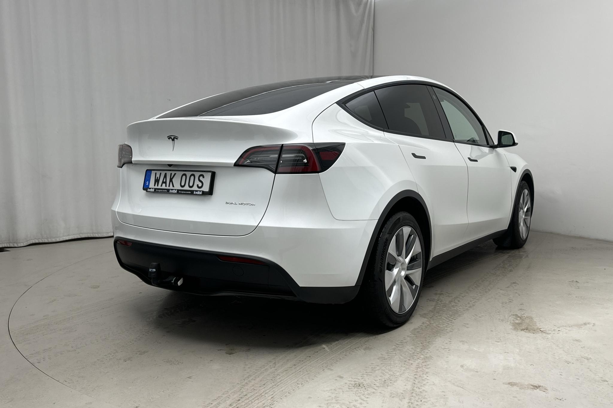 Tesla Model Y Long Range Dual Motor AWD - 45 870 km - Automaattinen - valkoinen - 2023