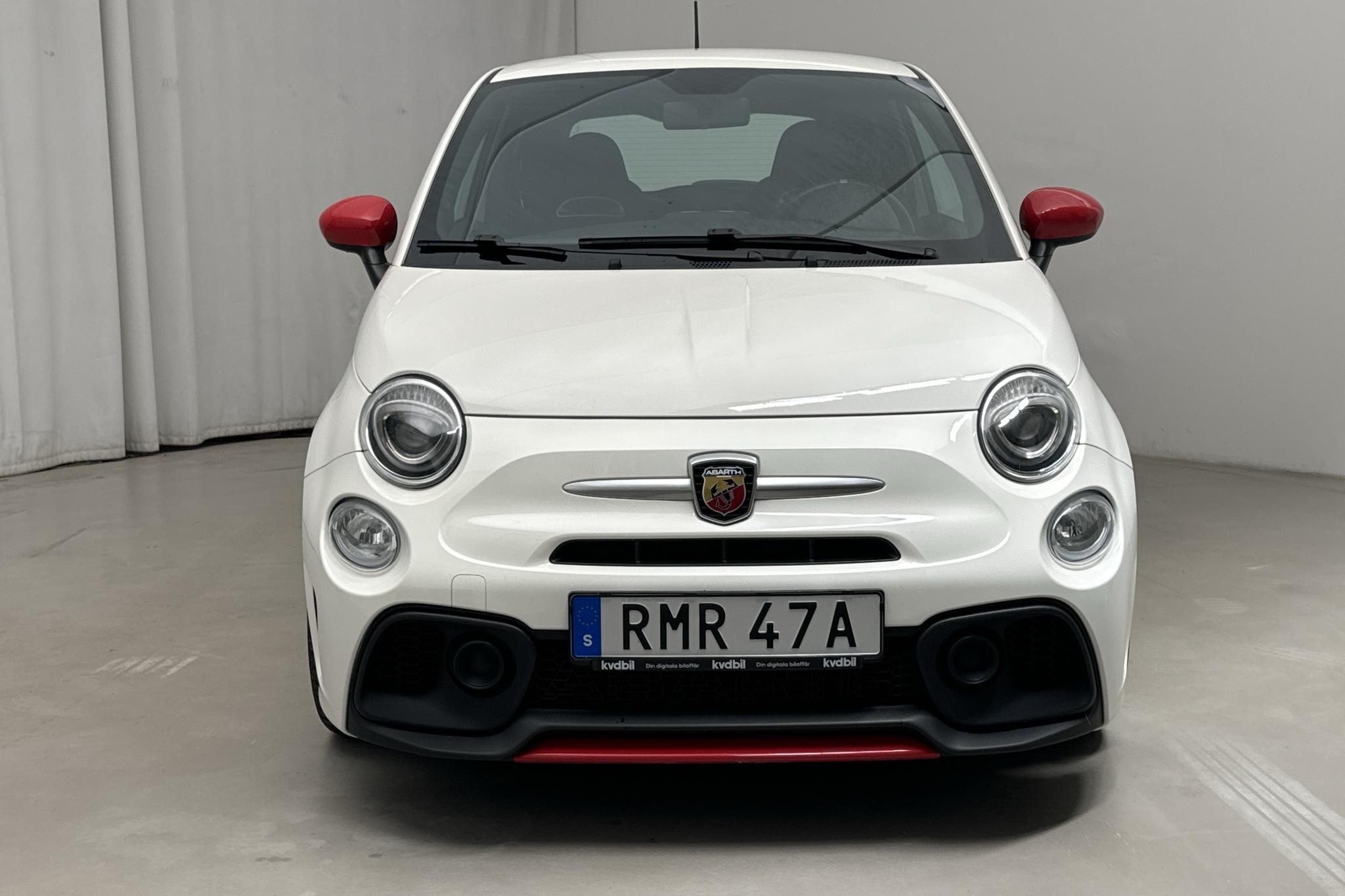 Fiat Abarth 595 (145hk) - 42 130 km - Manual - white - 2022