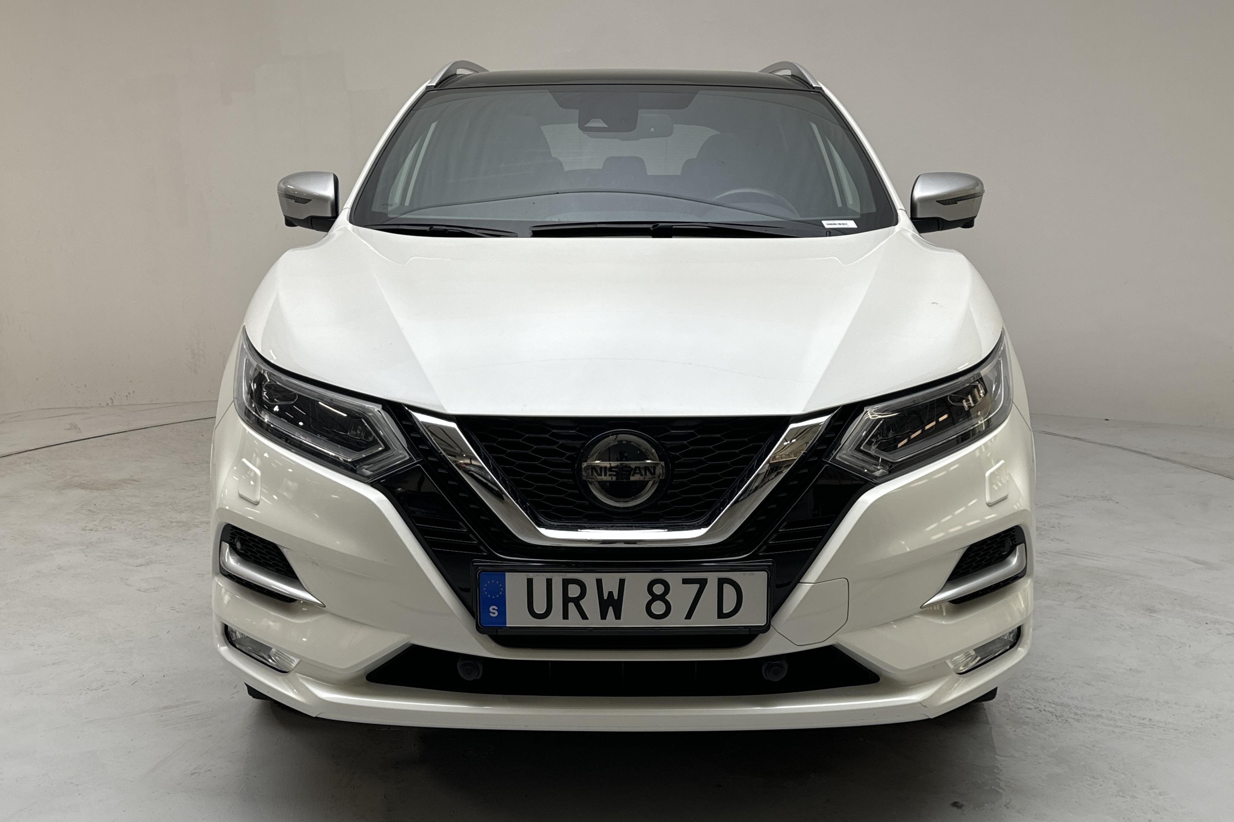 Nissan Qashqai 1.3 DIG-T (140hk) - 3 529 mil - Manuell - vit - 2020