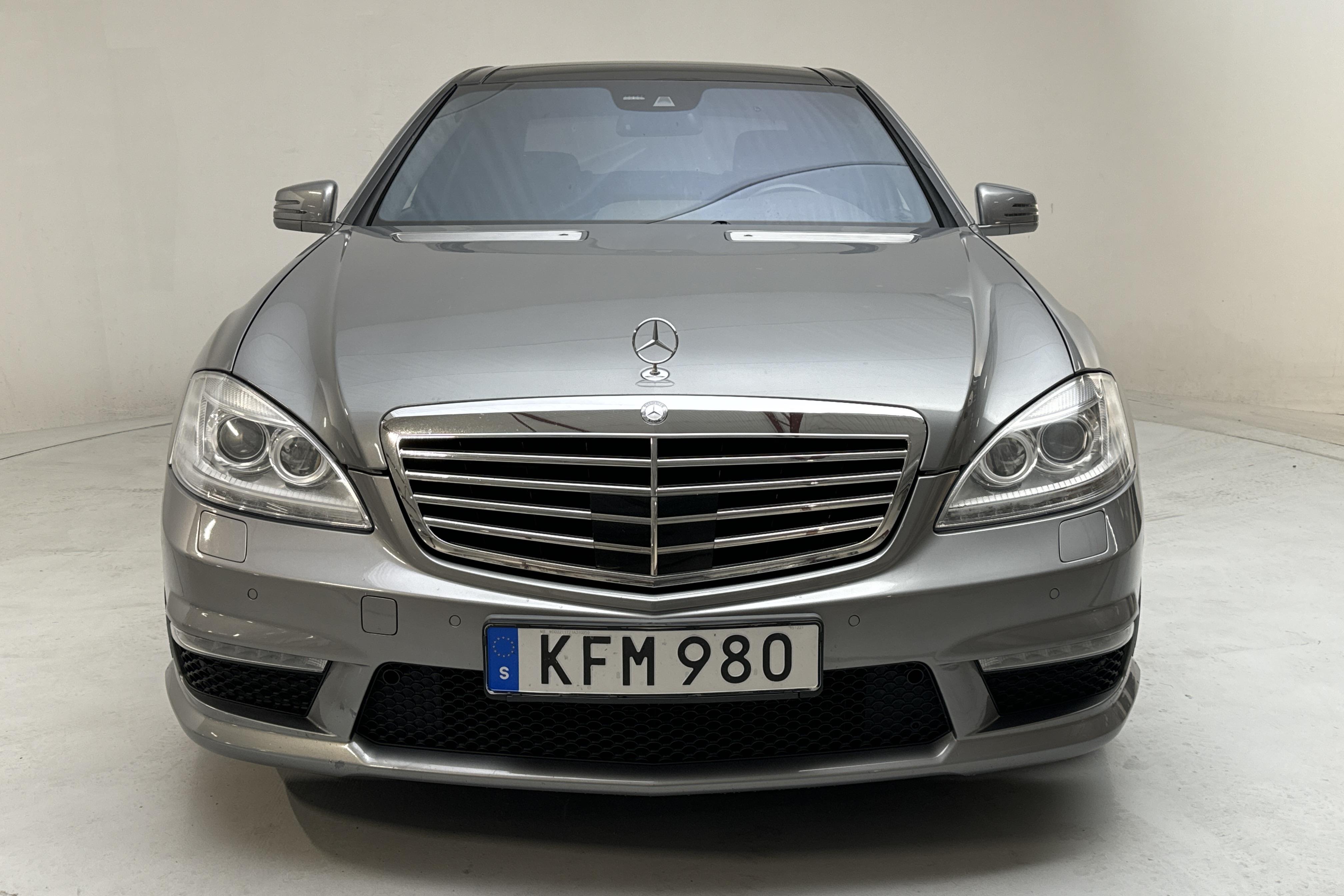 Mercedes S 63 AMG W221 (525hk) - 144 830 km - Automatic - gray - 2010