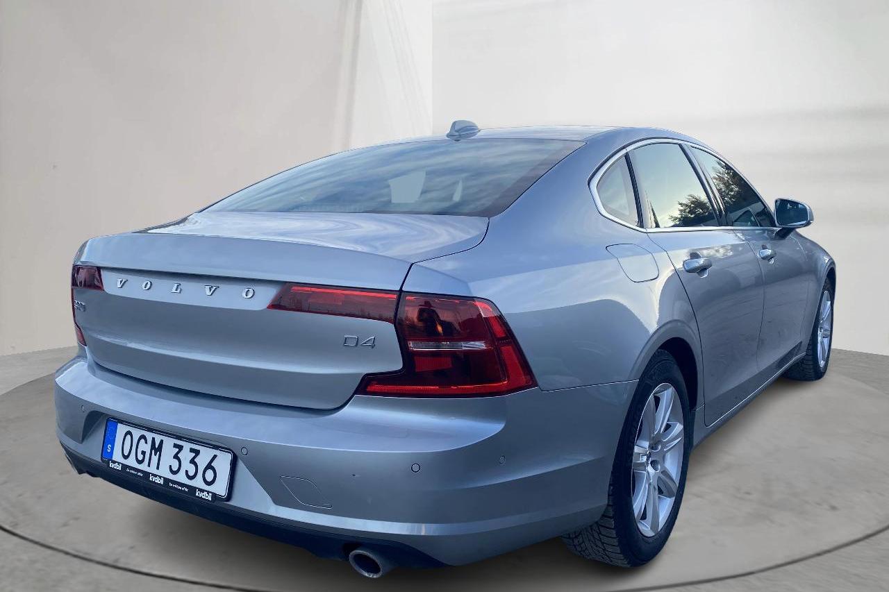 Volvo S90 D4 (190hk) - 192 590 km - Automatyczna - srebro - 2018