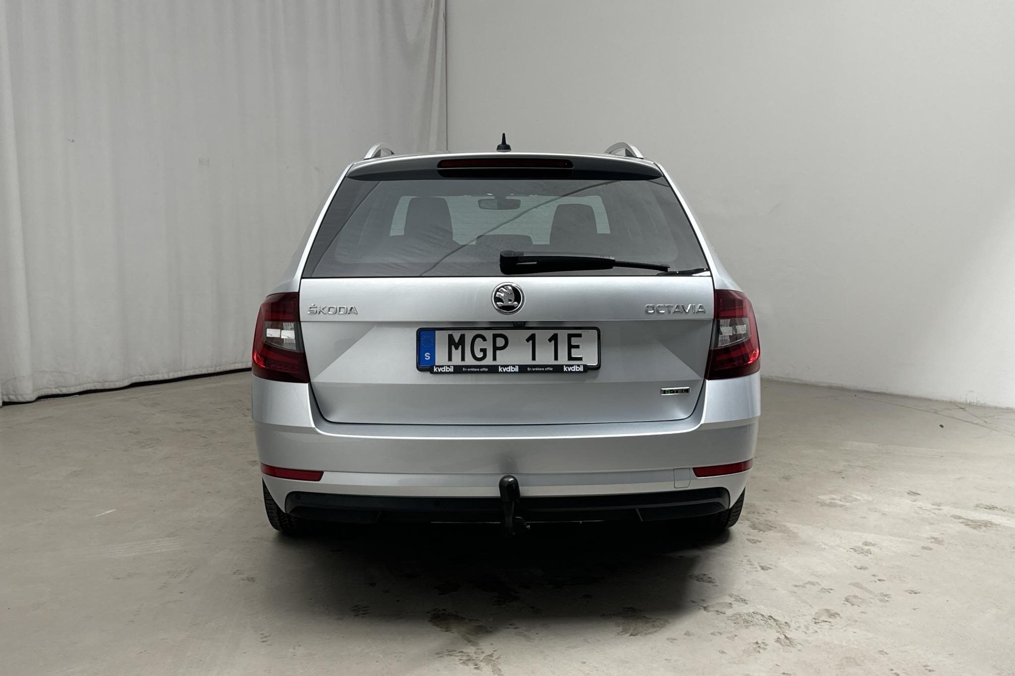 Skoda Octavia III 1.5 TSI G-TEC Combi (130hk) - 36 170 km - Automatic - silver - 2020