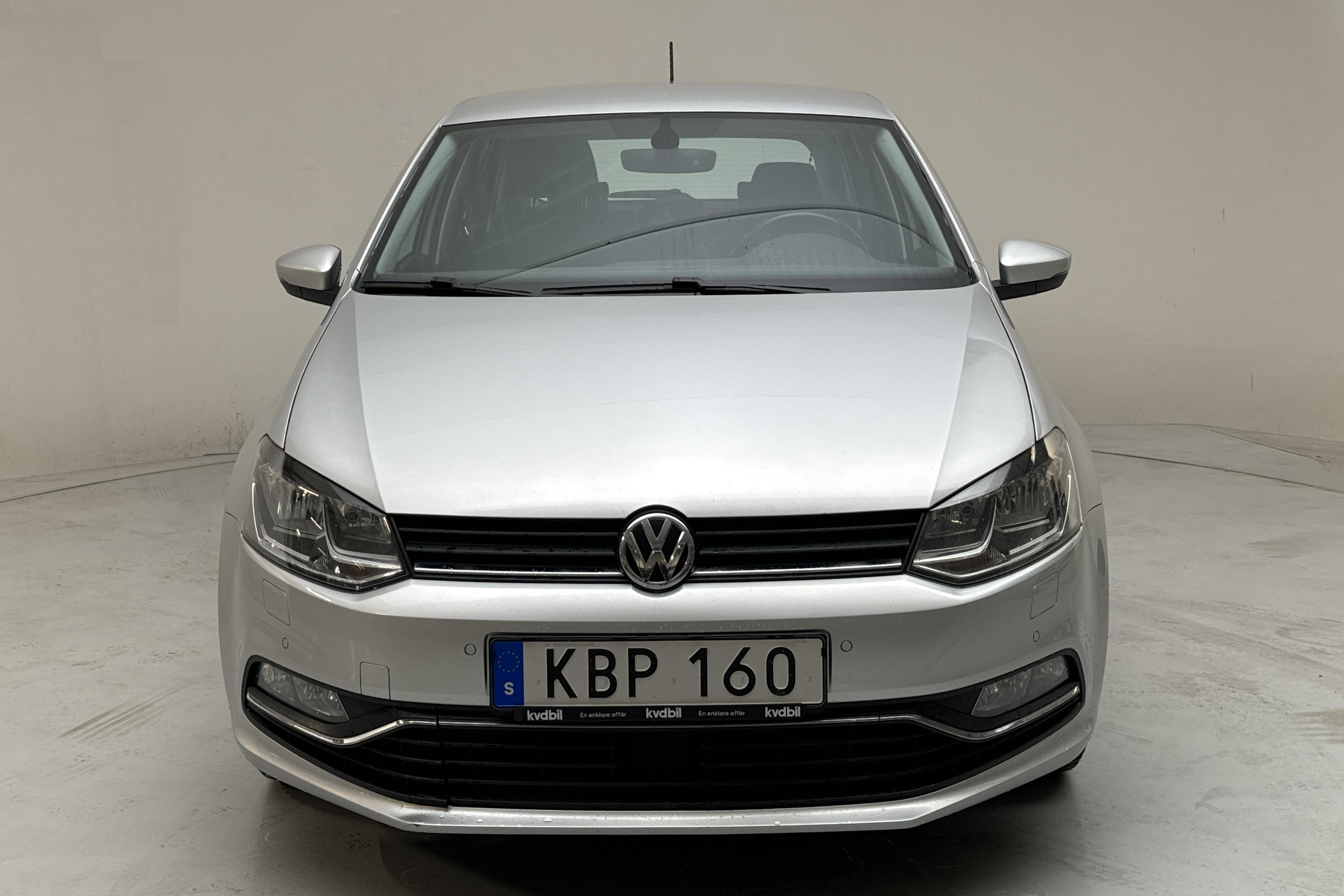 VW Polo 1.2 TSI 5dr (90hk) - 14 433 mil - Automat - silver - 2017