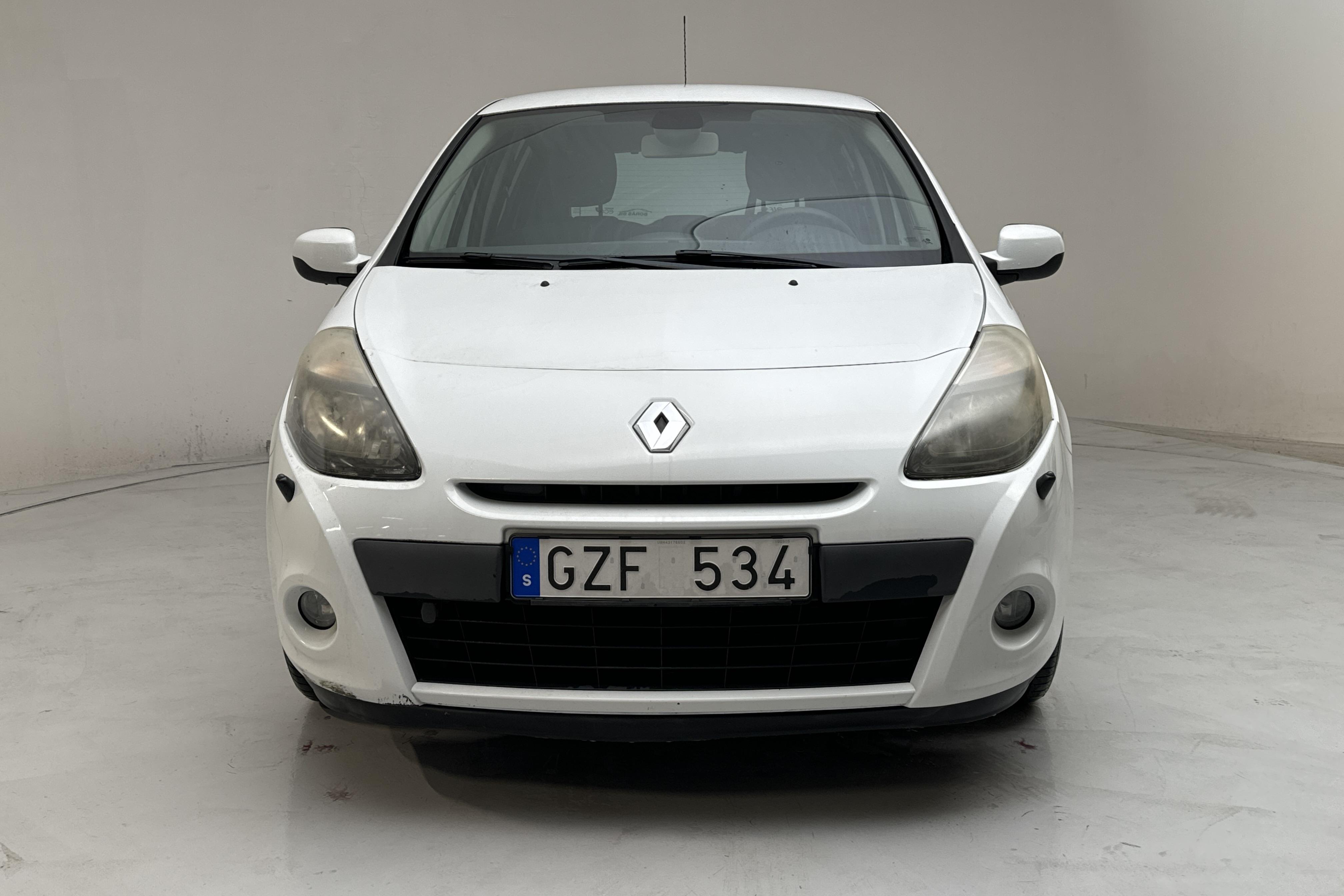 Renault Clio III 1.2 Flex Fuel 5dr (75hk) - 6 158 mil - Manuell - vit - 2010