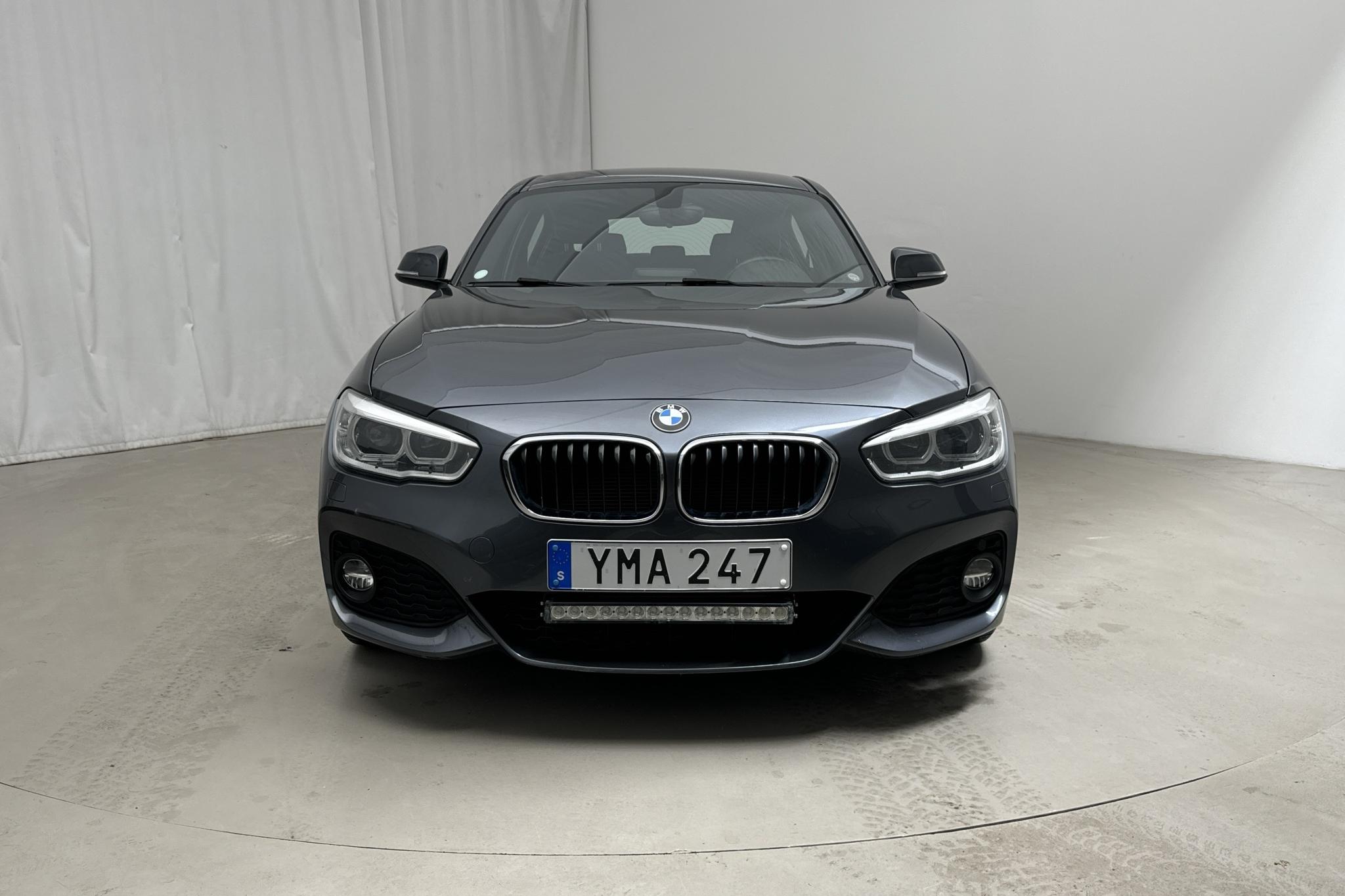 BMW 118d xDrive 5dr, F20 (150hk) - 7 958 mil - Manuell - grå - 2017