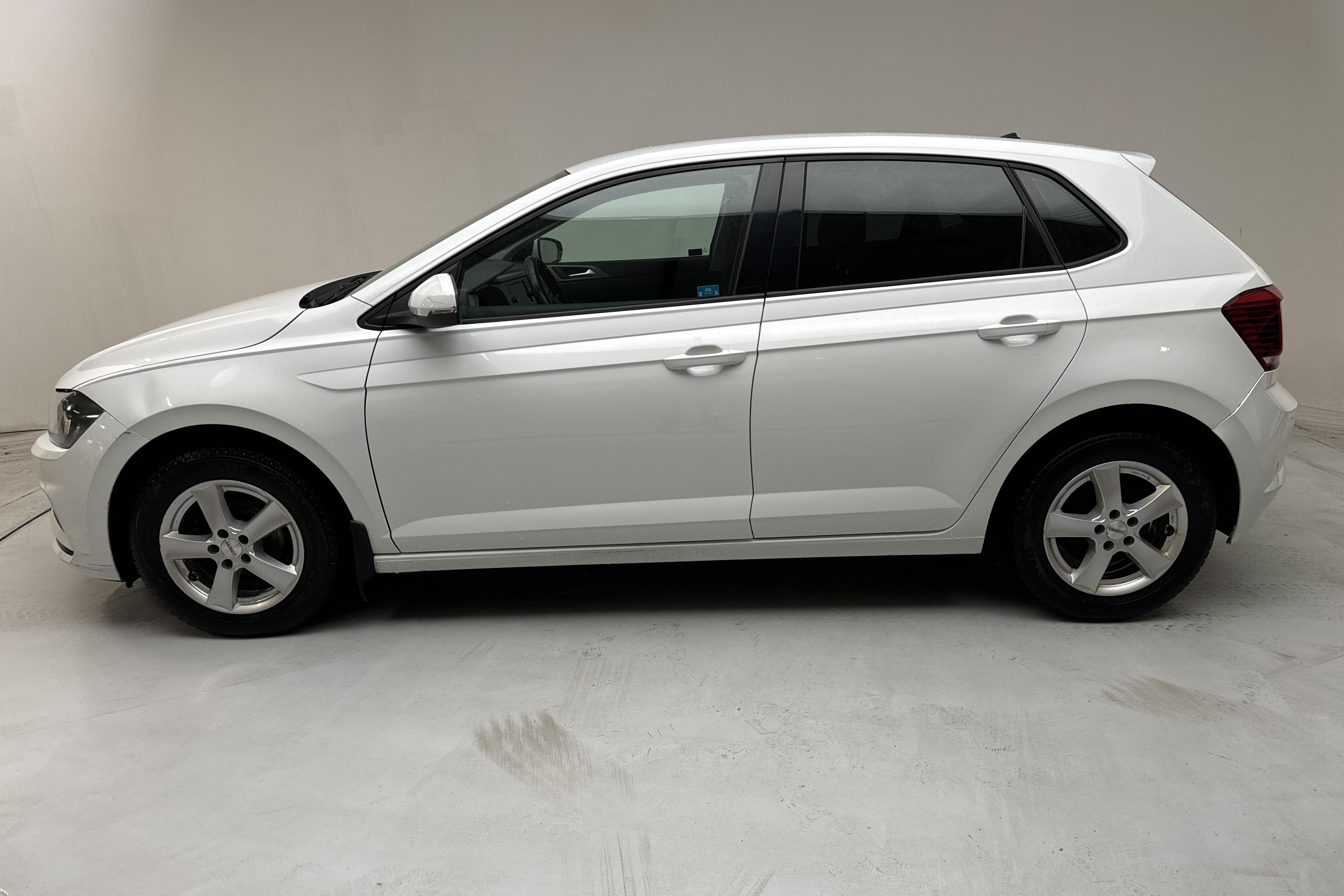 VW Polo 1.0 TSI 5dr (95hk) - 233 040 km - Automatic - white - 2020