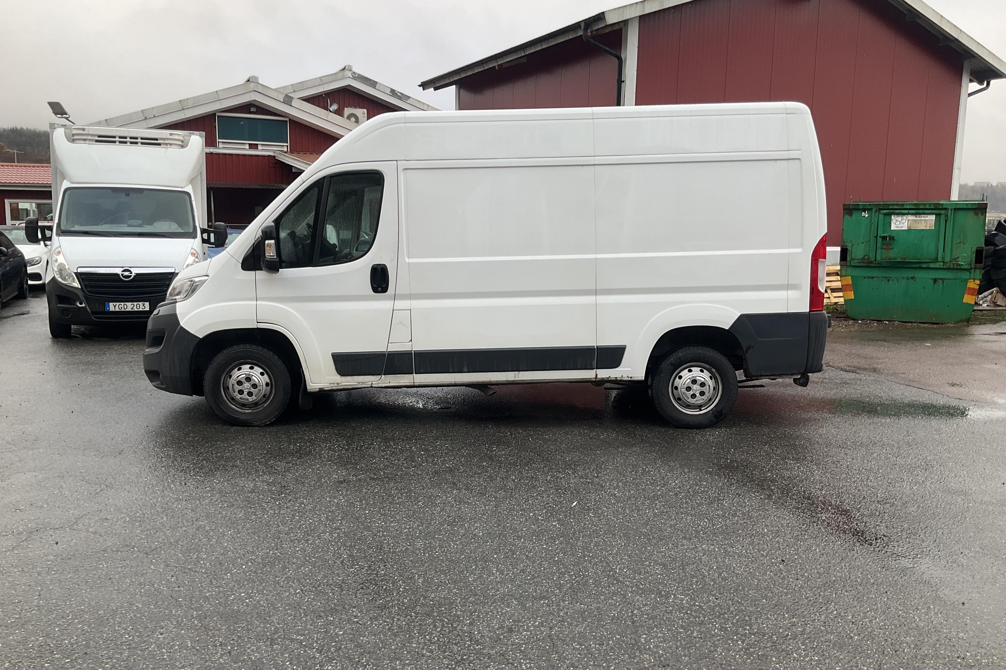 Peugeot Boxer 2.2 HDI Skåp (130hk) - 200 380 km - Käsitsi - valge - 2016