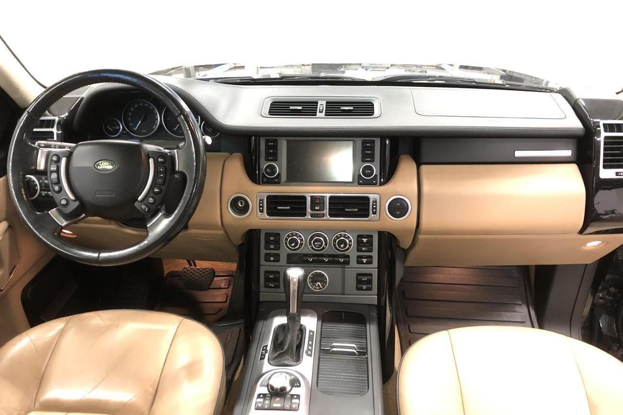 Land Rover Range Rover TDV8 (272hk) - 20 924 mil - Automat - Light Grey - 2009