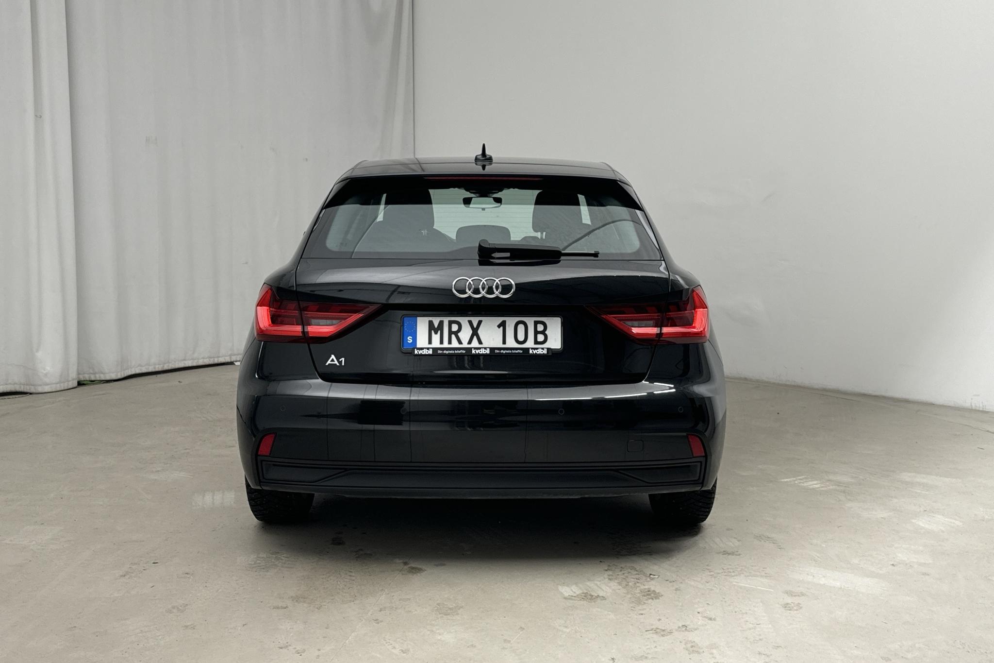 Audi A1 Sportback 30 TFSI (116hk) - 5 803 mil - Automat - svart - 2021