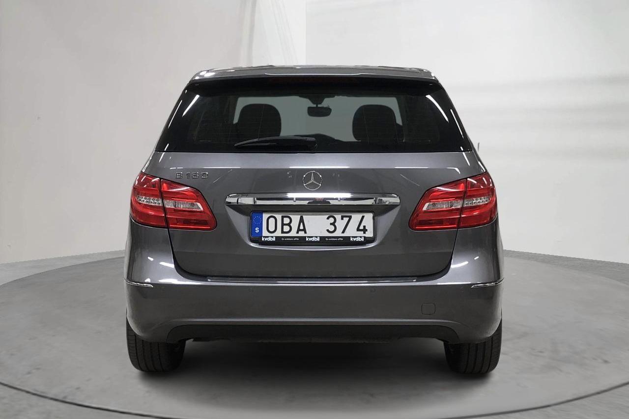 Mercedes B 180 W246 (122hk) - 130 160 km - Käsitsi - Dark Grey - 2013