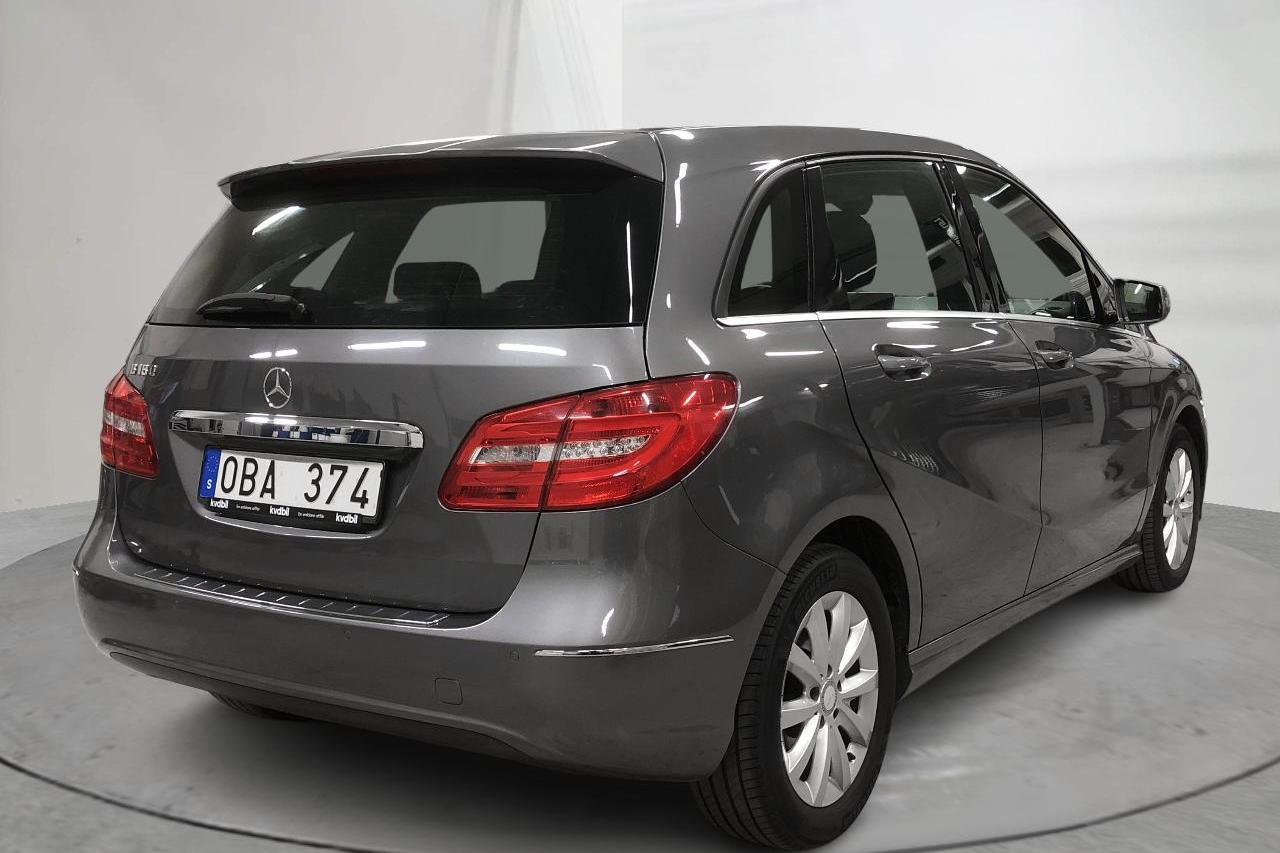 Mercedes B 180 W246 (122hk) - 130 160 km - Käsitsi - Dark Grey - 2013