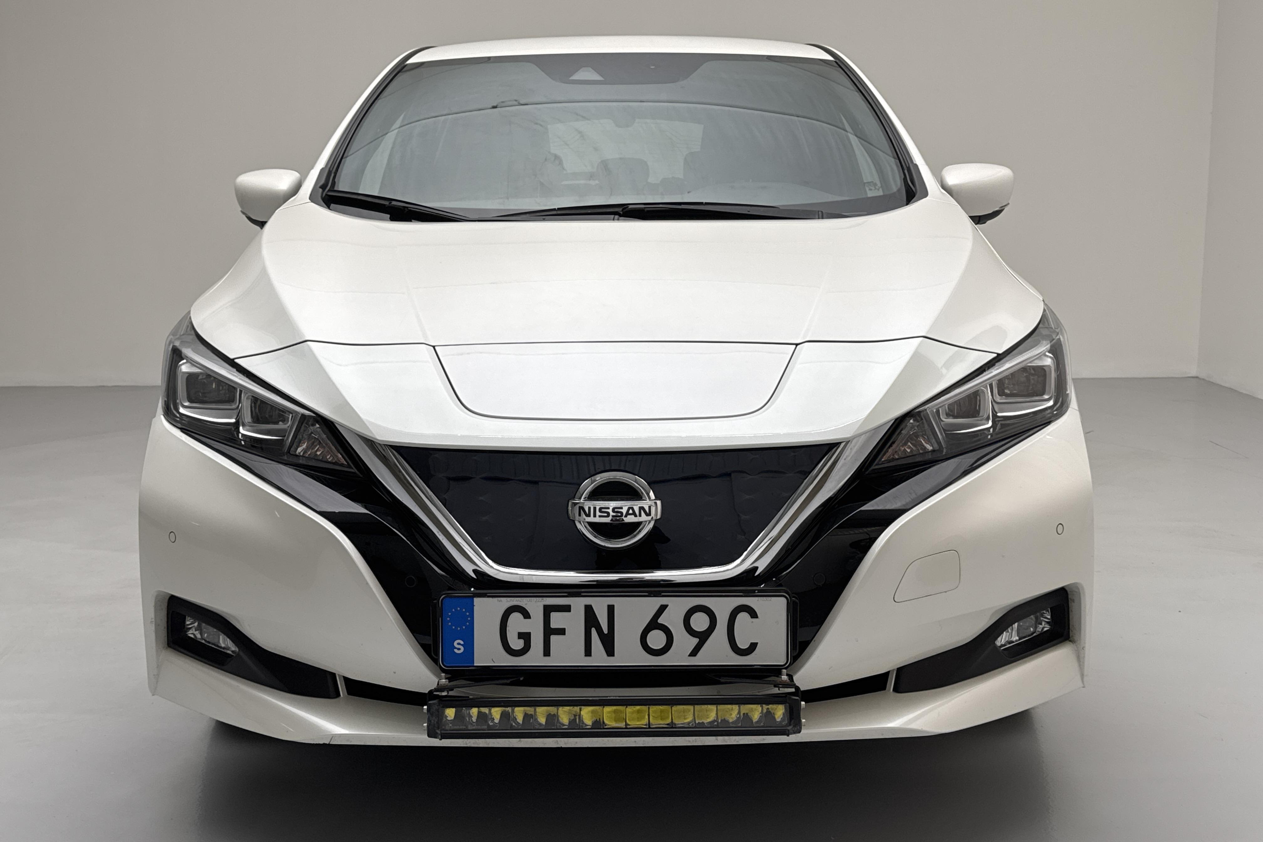 Nissan LEAF 5dr 62 kWh (214hk) - 93 890 km - Automatic - white - 2021