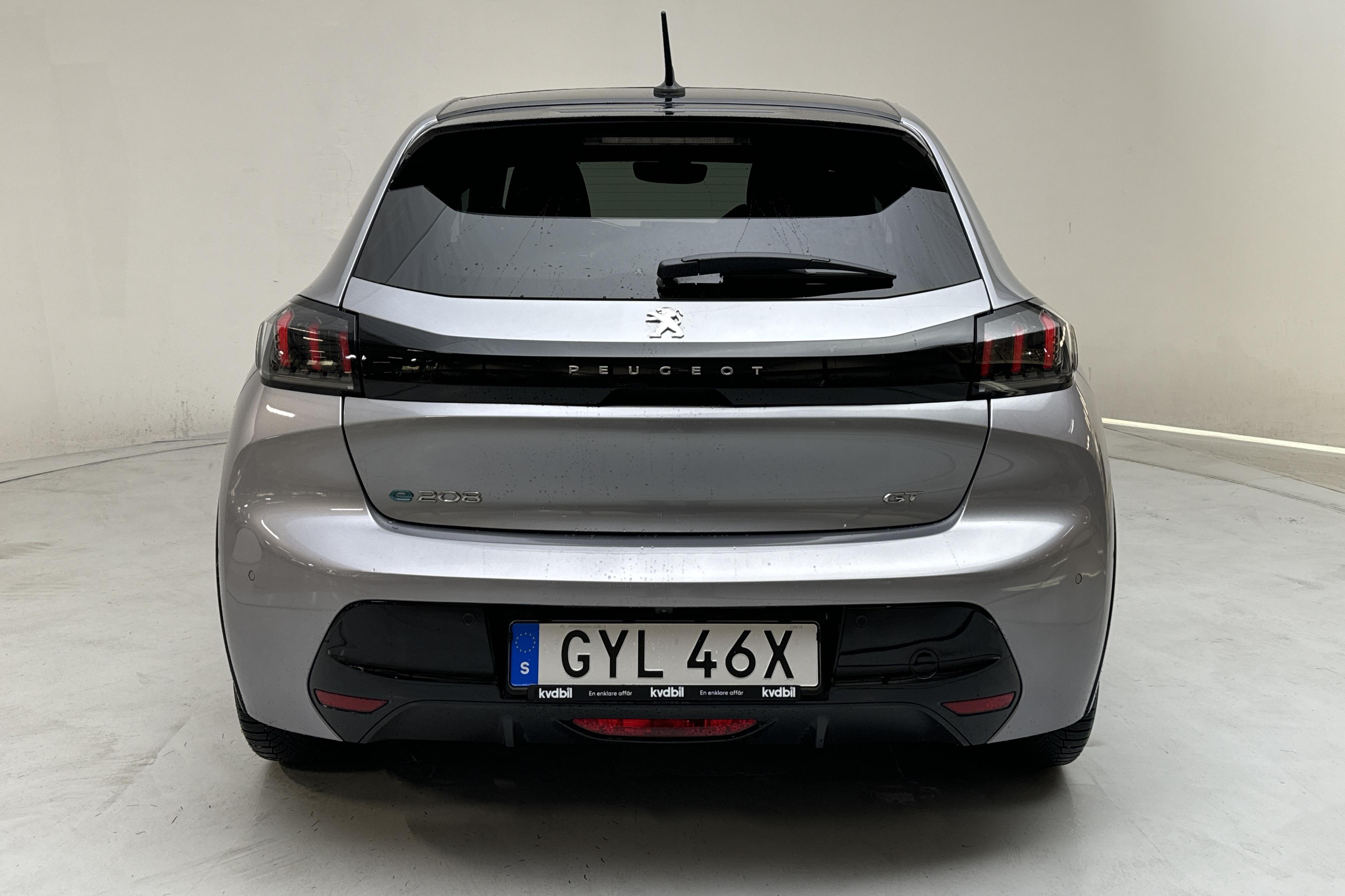 Peugeot e-208 50 kWh 5dr (136hk) - 2 510 mil - Automat - grå - 2022