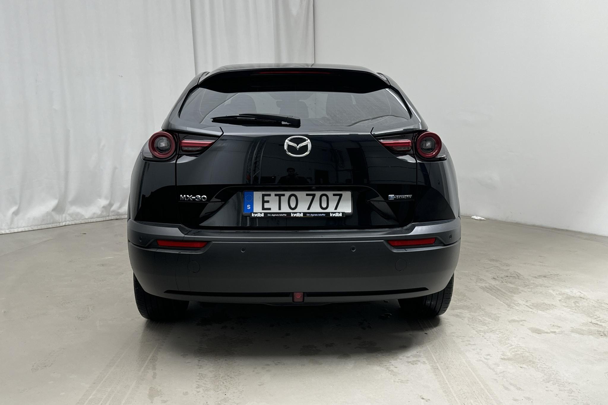 Mazda MX-30 e-Skyactiv (145hk) - 4 965 mil - Automat - svart - 2021