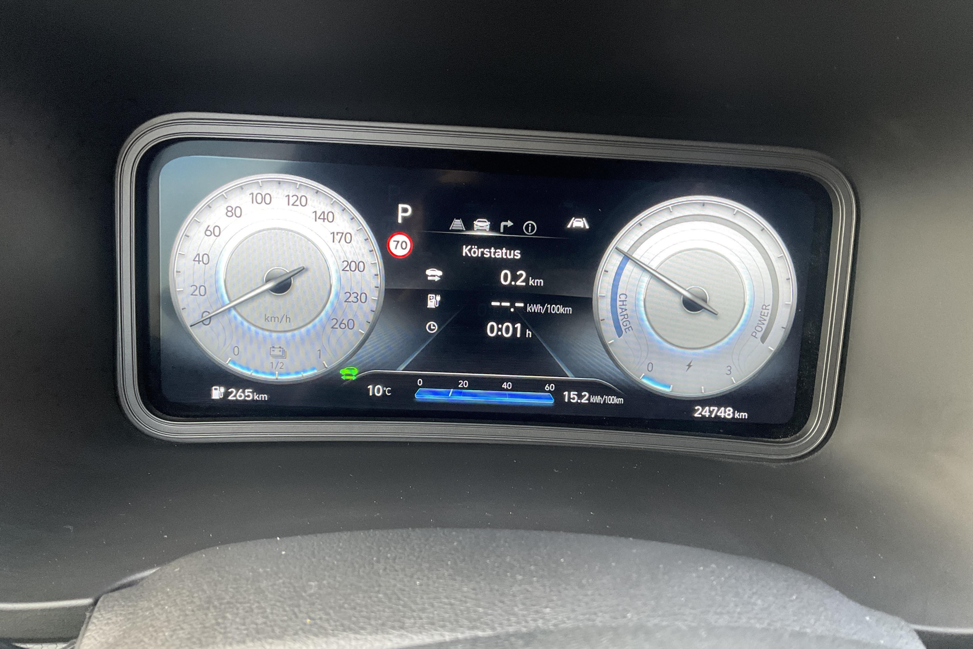 Hyundai Kona Electric Standard Range 39kWh (136hk) - 2 474 mil - Automat - vit - 2022