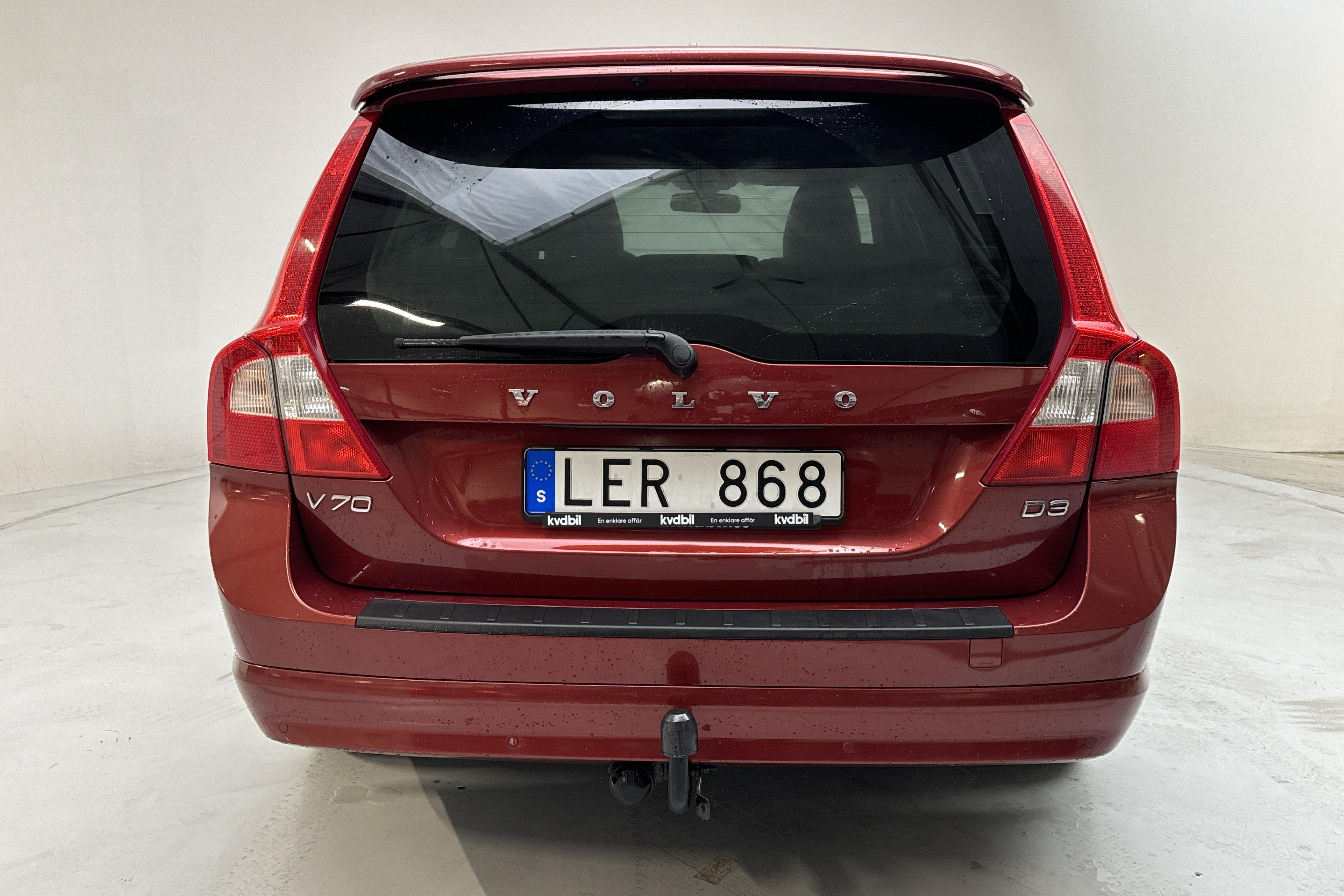 Volvo V70 II D3 (163hk) - 20 848 mil - Automat - röd - 2011