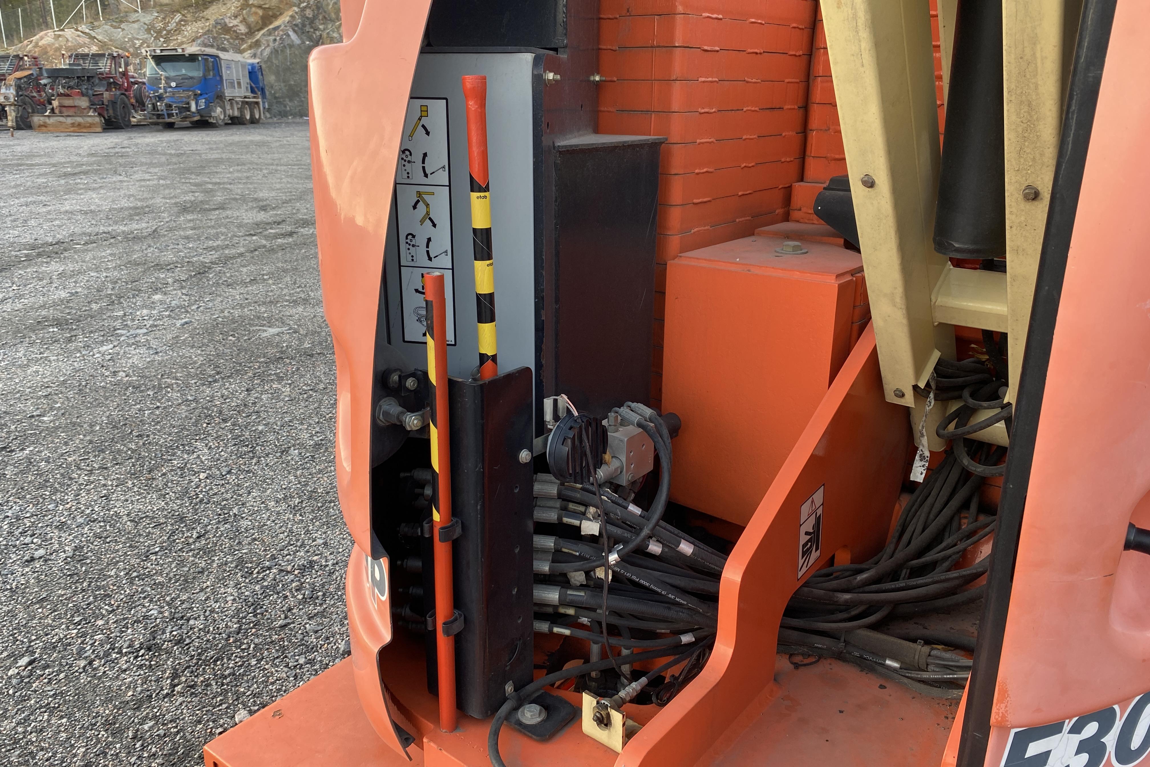 JLG 300AJP Bomlift (år -00) -  - 2000