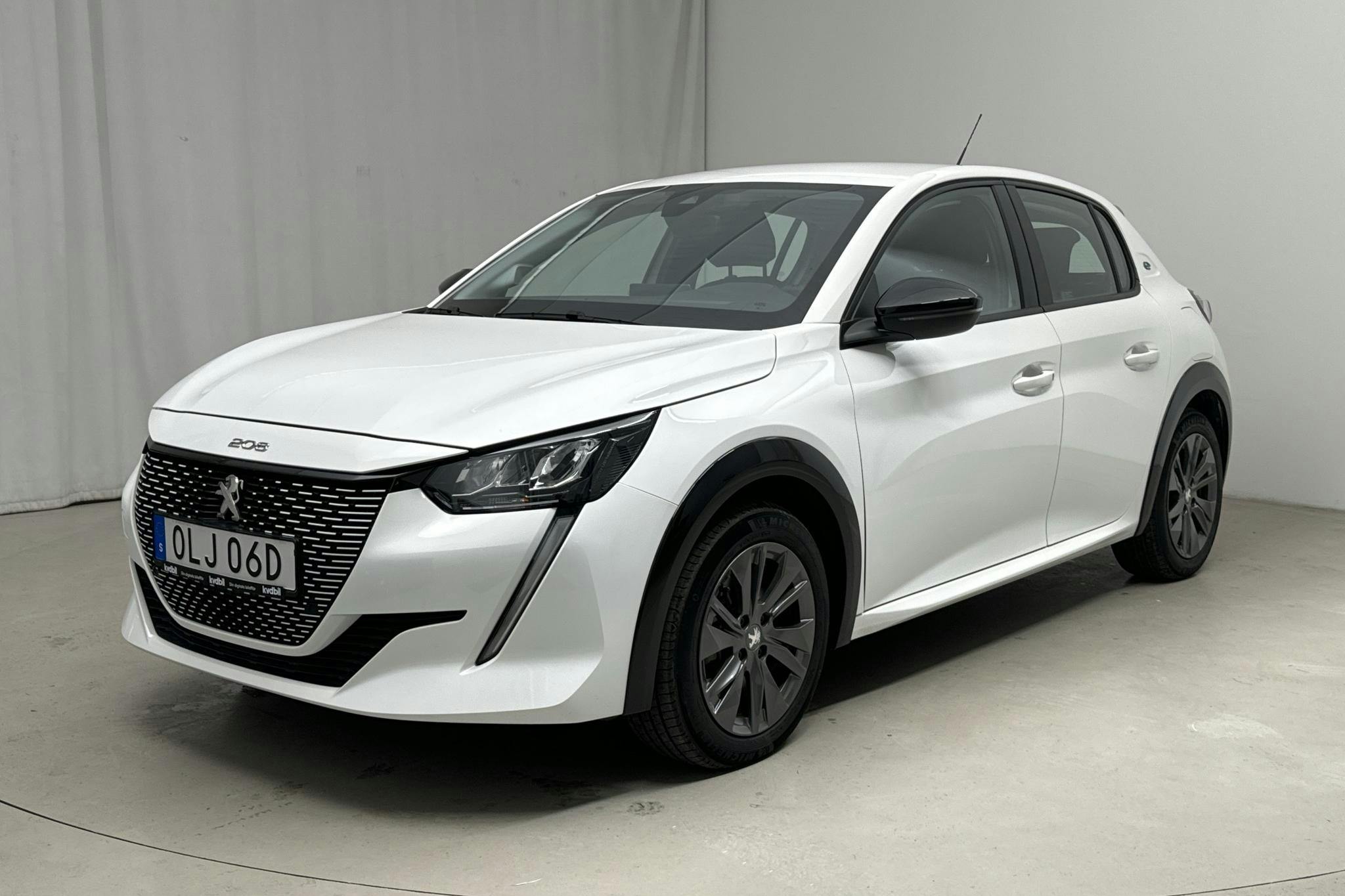 Peugeot e-208 50 kWh 5dr (136hk) - 18 140 km - Automatyczna - biały - 2022