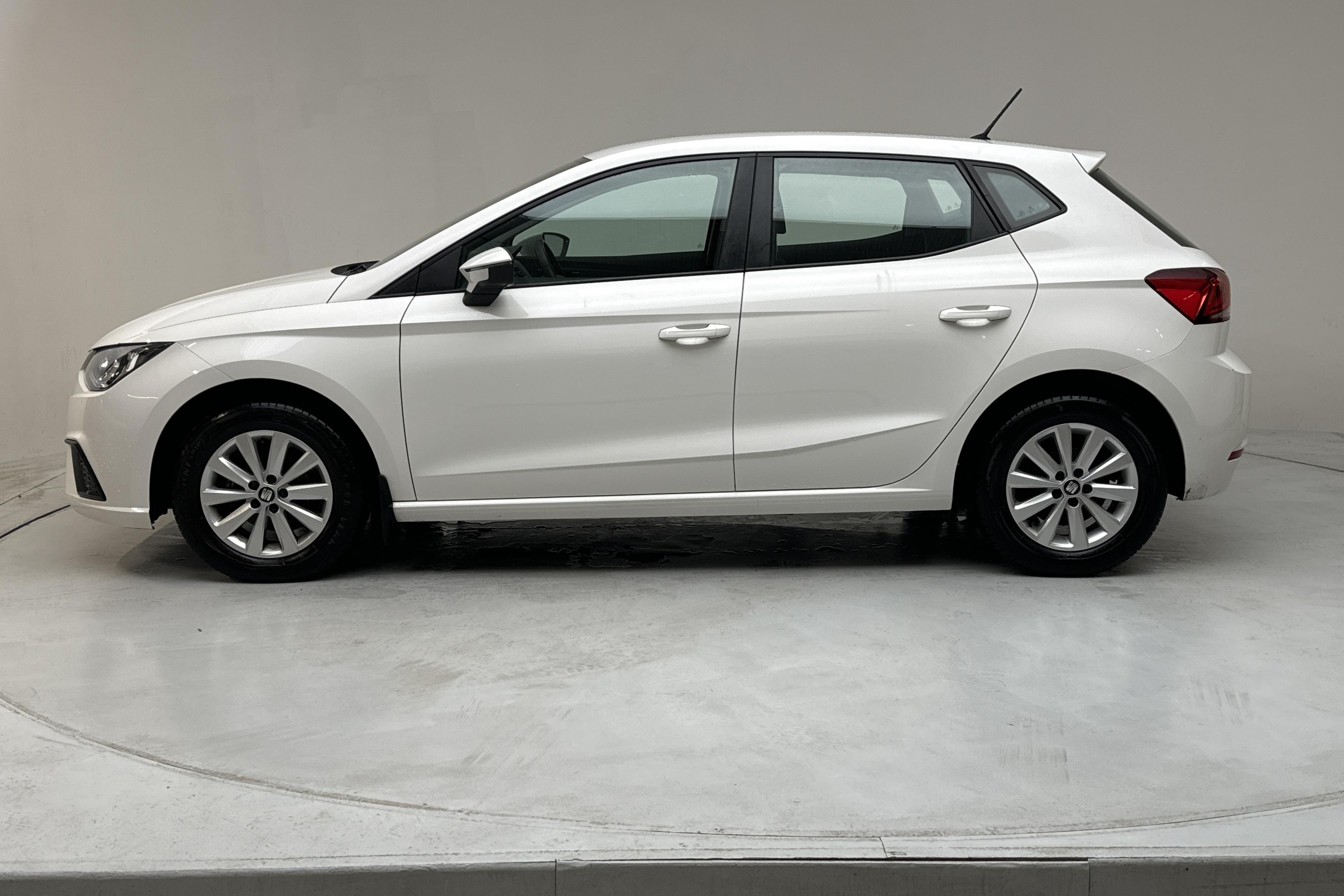 Seat Ibiza 1.0 TGI 5dr (90hk) - 28 310 km - Manual - white - 2019