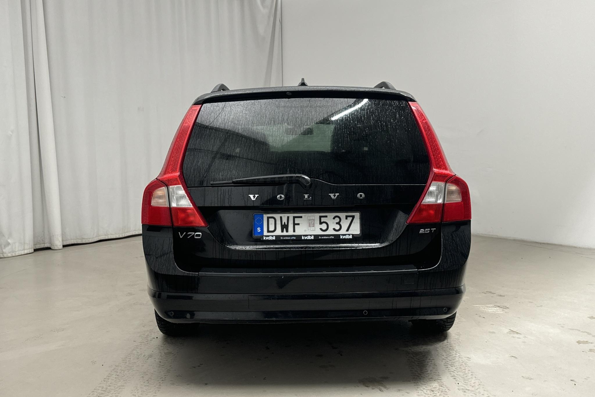 Volvo V70 II 2.5T (200hk) - 226 760 km - Automaatne - must - 2008