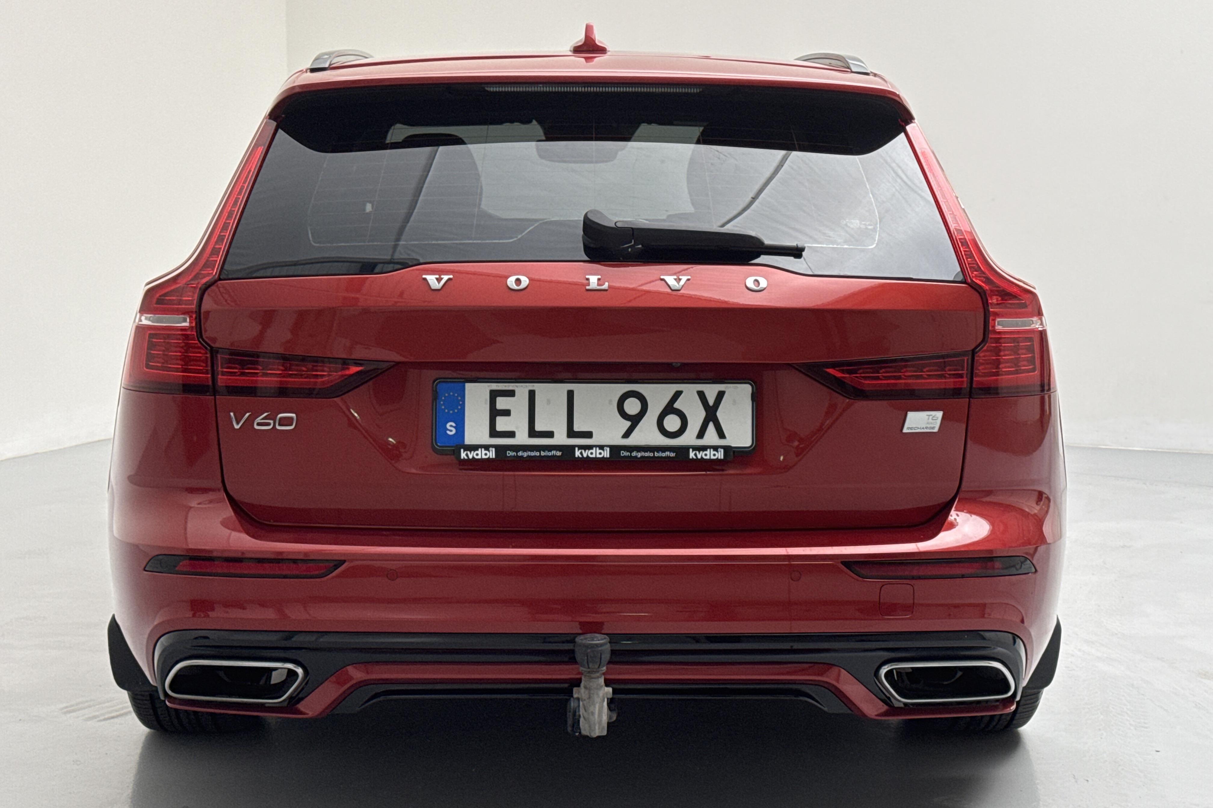 Volvo V60 T6 AWD Twin Engine (340hk) - 6 739 mil - Automat - röd - 2021