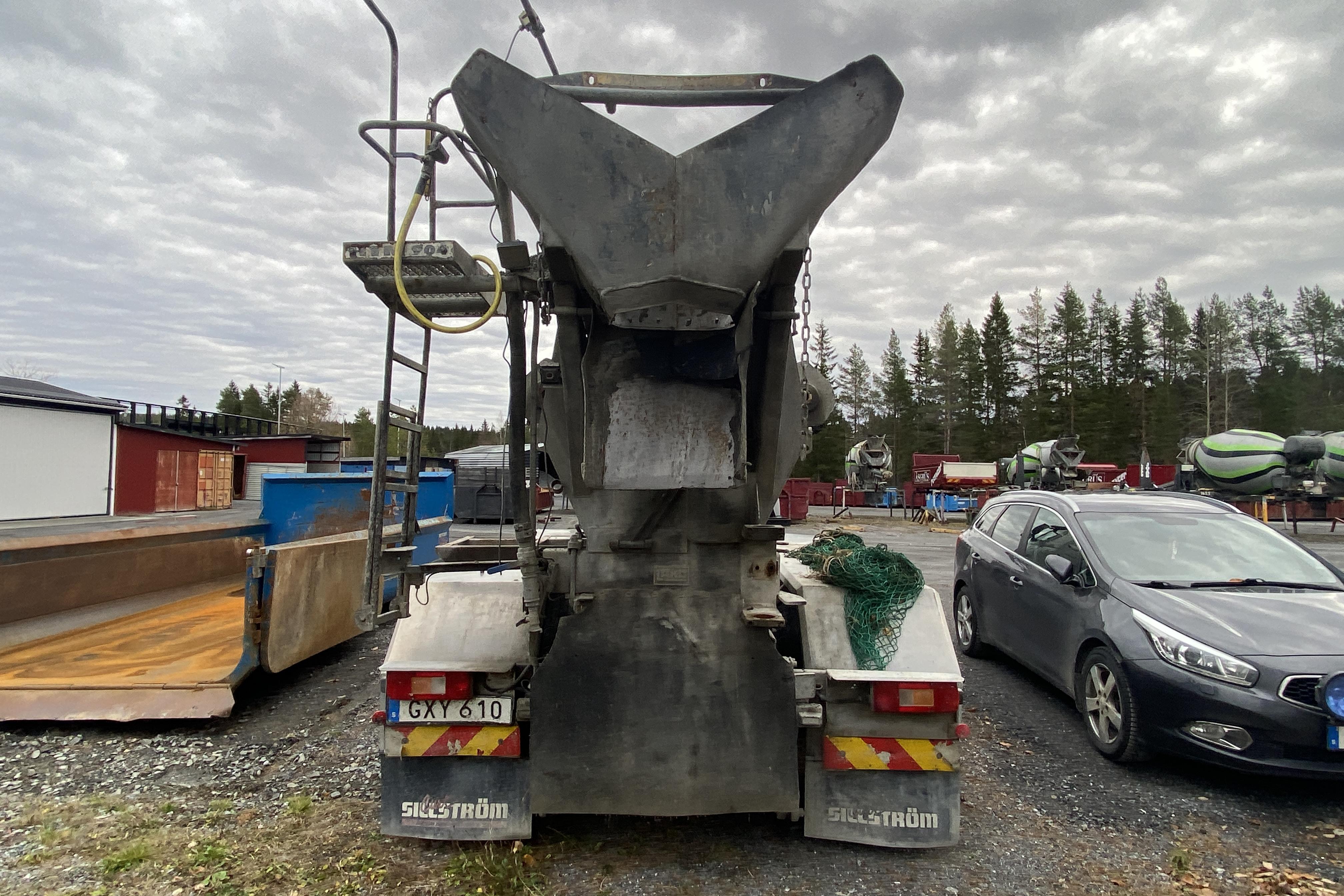 Volvo FH440 - 604 593 km - Automatic - silver - 2008