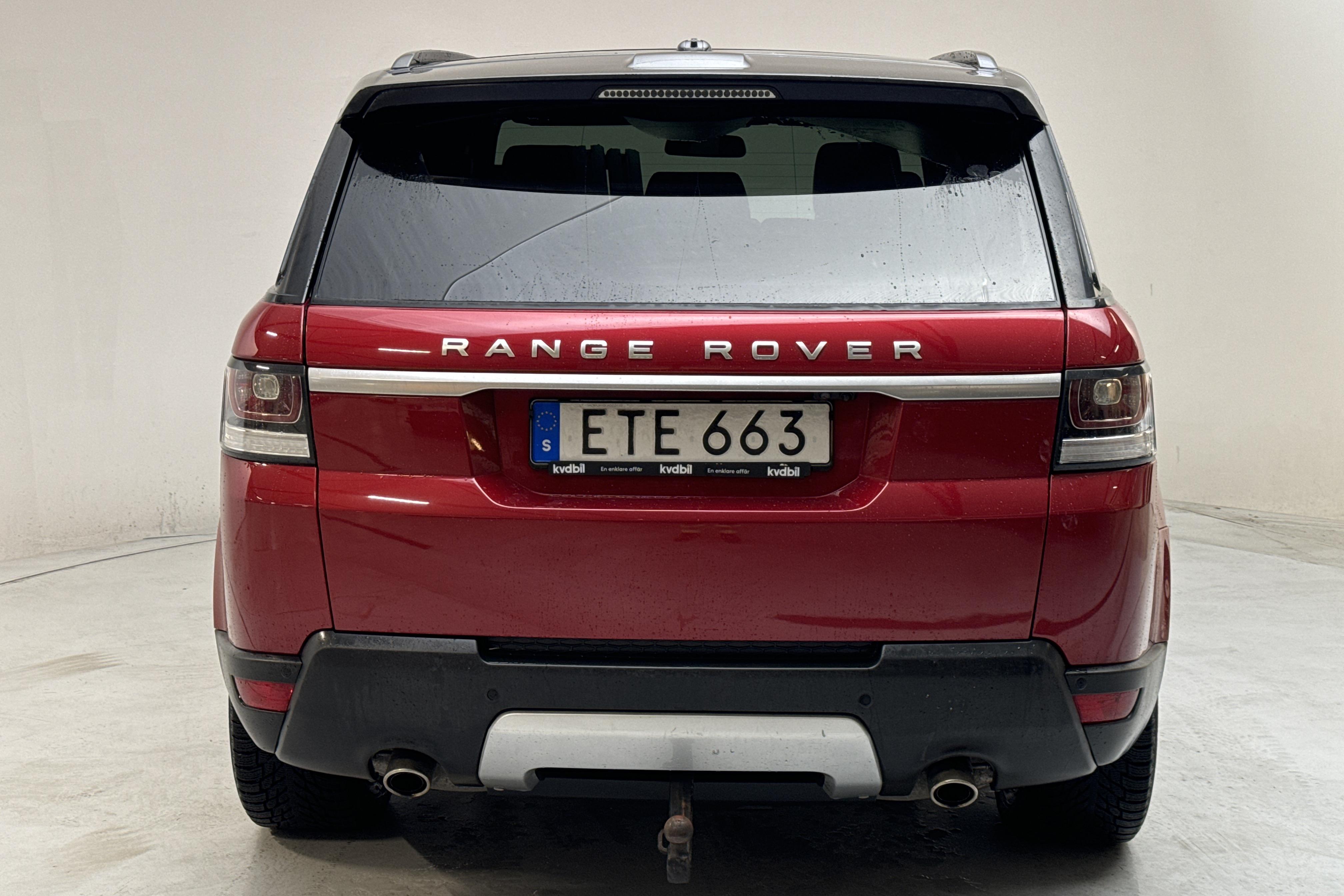 Land Rover Range Rover Sport 3.0 TDV6 (258hk) - 26 384 mil - Automat - röd - 2016