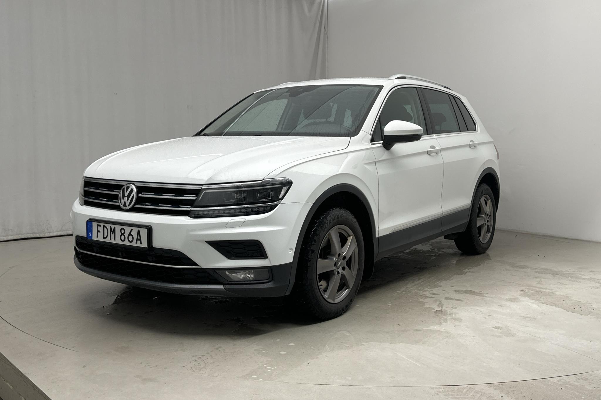 VW Tiguan 2.0 TDI 4MOTION (190hk) - 24 123 mil - Automat - vit - 2020