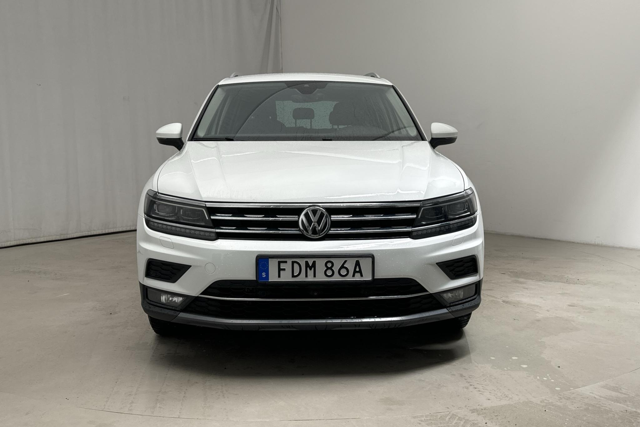 VW Tiguan 2.0 TDI 4MOTION (190hk) - 24 123 mil - Automat - vit - 2020