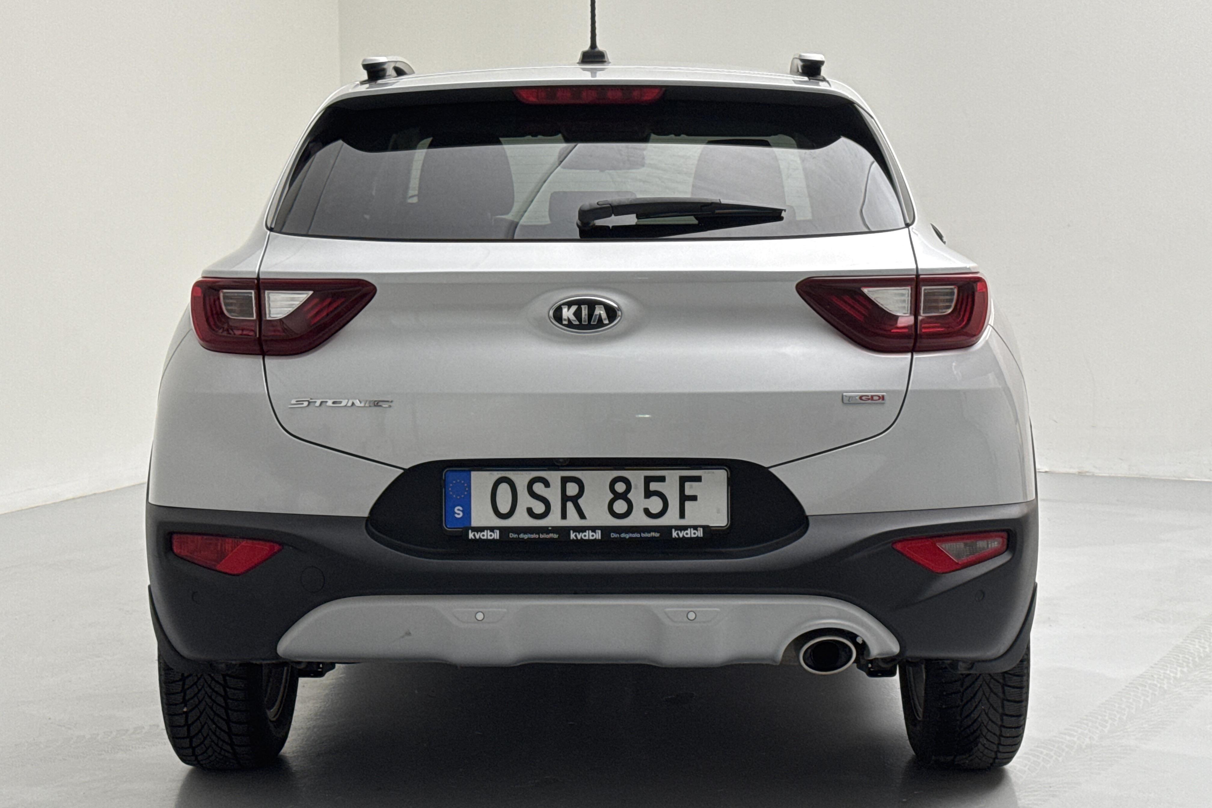 KIA Stonic 1.0 T-GDi (120hk) - 5 813 mil - Automat - grå - 2020