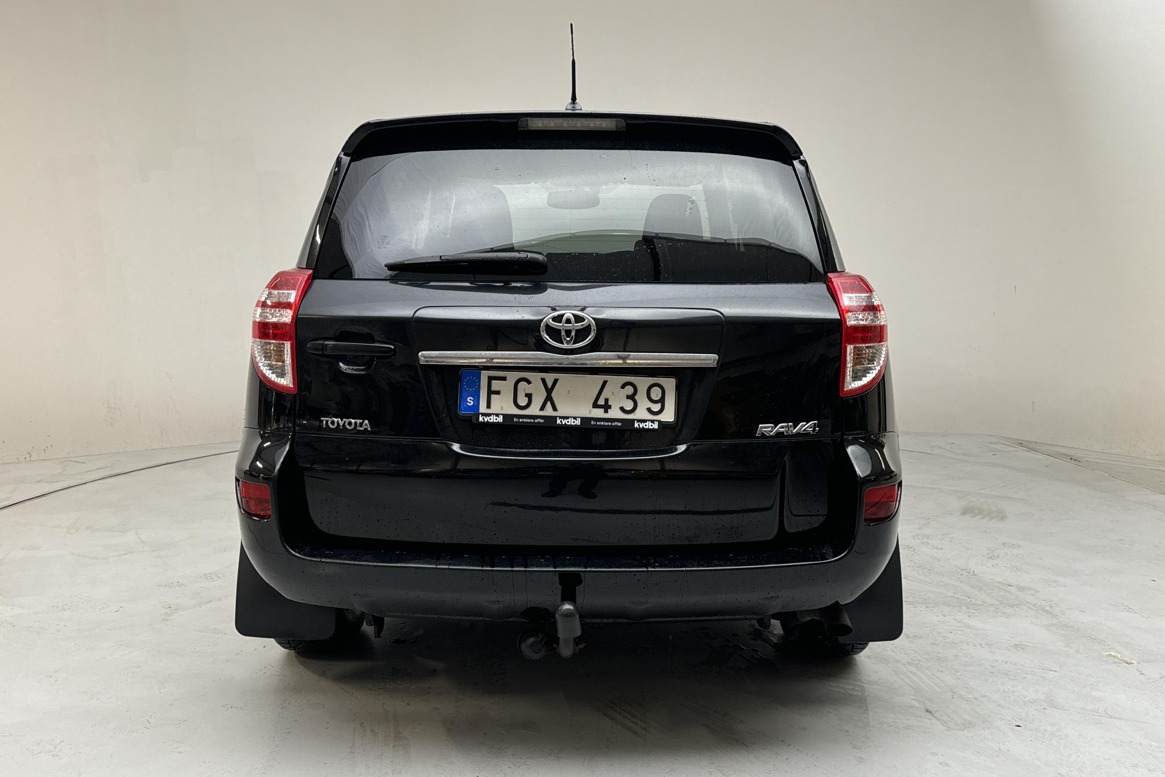 Toyota RAV4 2.0 (158hk) - 196 870 km - Manual - black - 2013