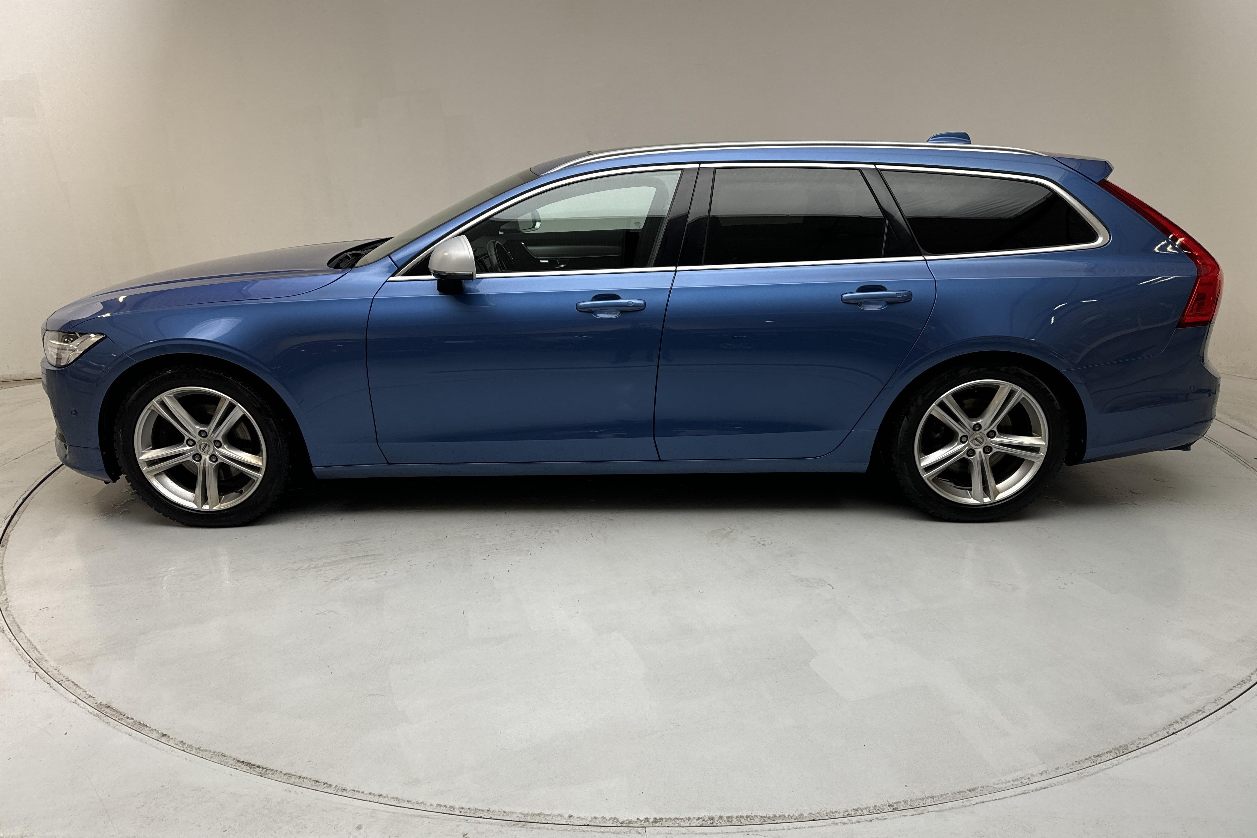 Volvo V90 T5 (254hk) - 10 958 mil - Automat - blå - 2017